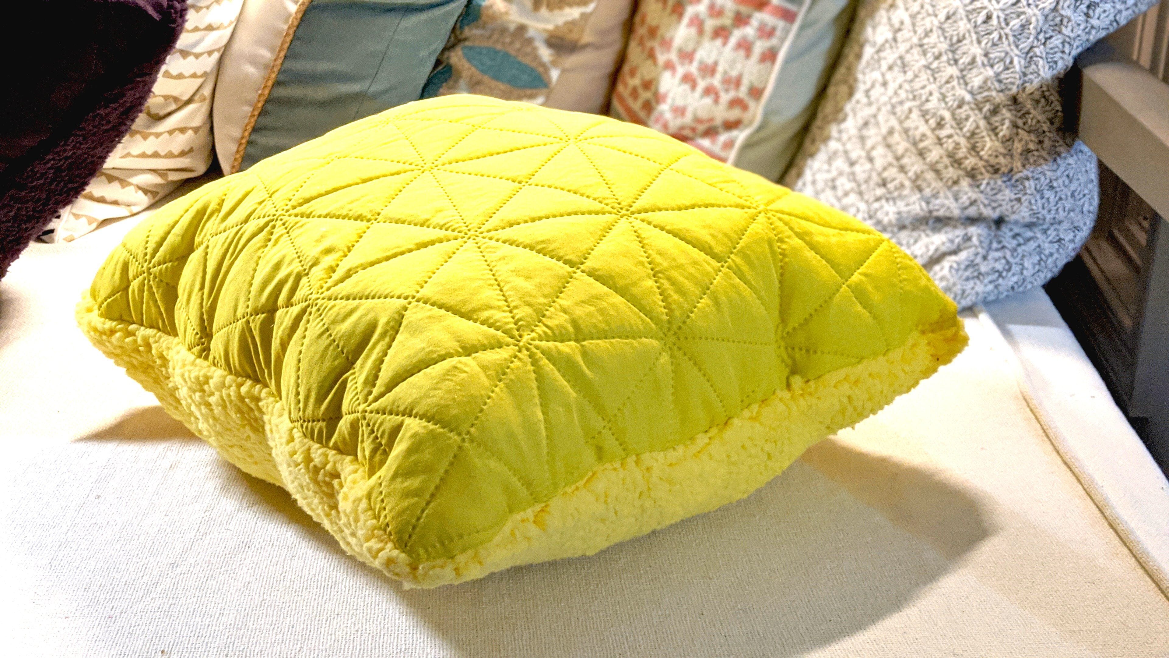 DaDa Bedding Hand-Made Tuscan Sun Yellow Sherpa Backside Quilted Throw Pillow - 18&amp;quot; x 18&amp;quot;