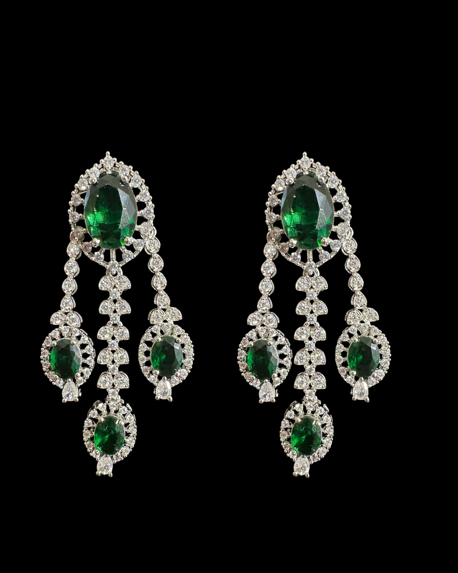 DER748  cz earrings  - Green / Emerald  , silver plated  ( READY TO SHIP )