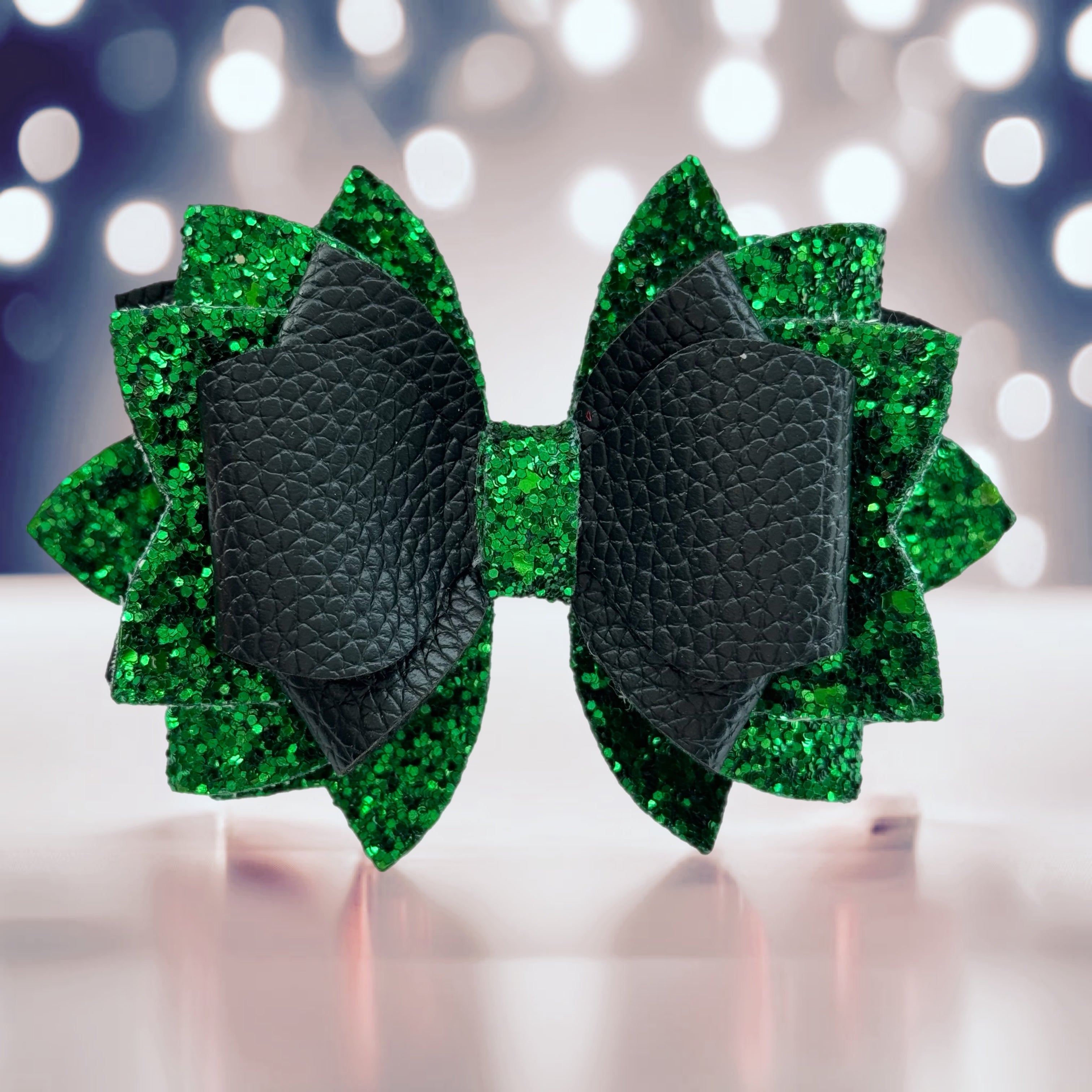 Wicked Black &amp;amp; Green Tumbler Bow