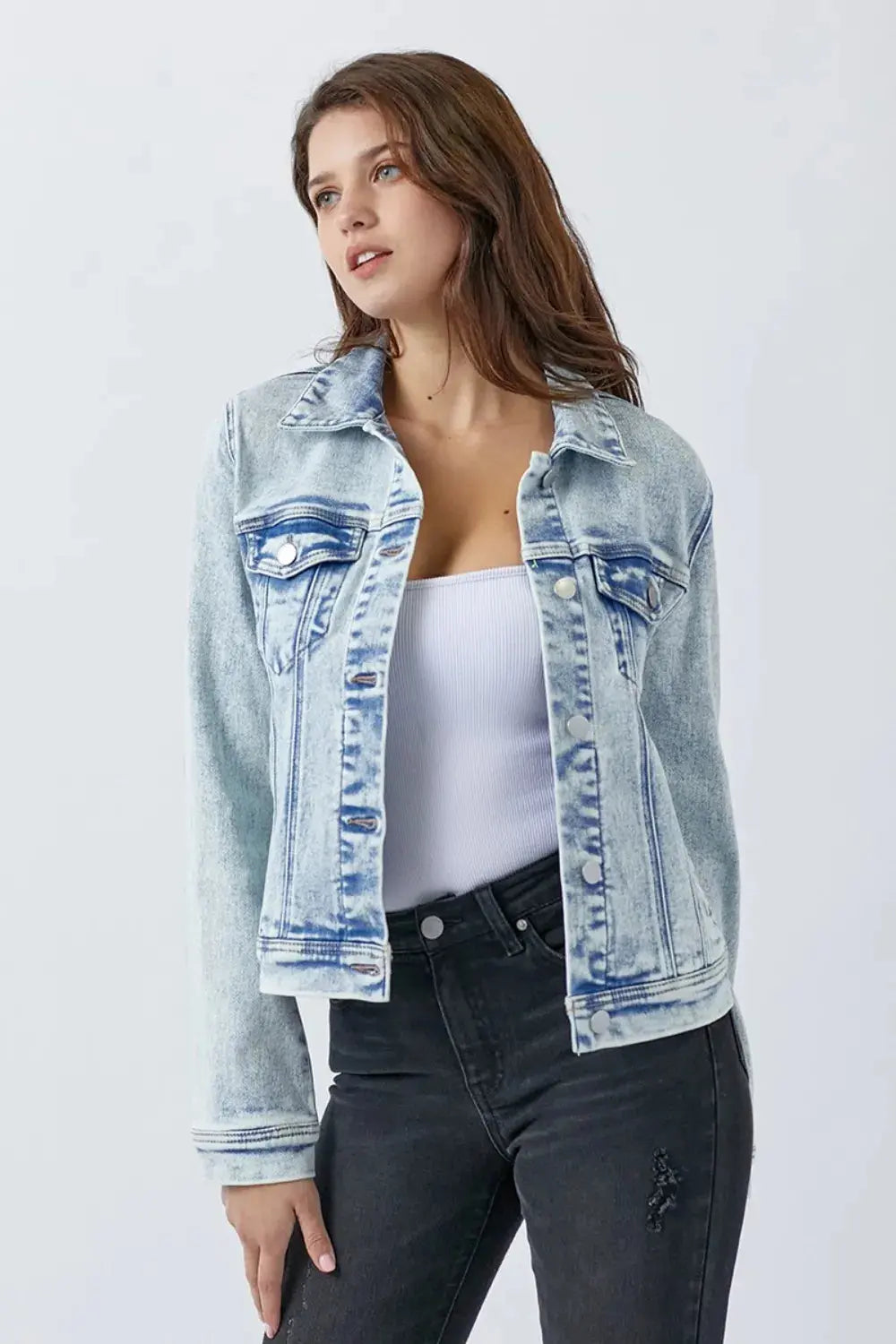 Trendsi Denim Button Up Jacket Women&amp;#39;s Everyday Washed Jean Top USA Shipped