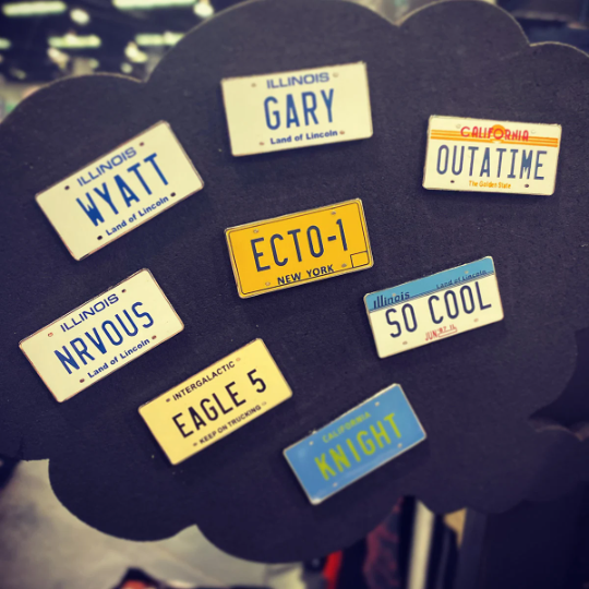 PL80S (Plates of the 80s) 1.5&amp;quot; Hard Enamel Pin