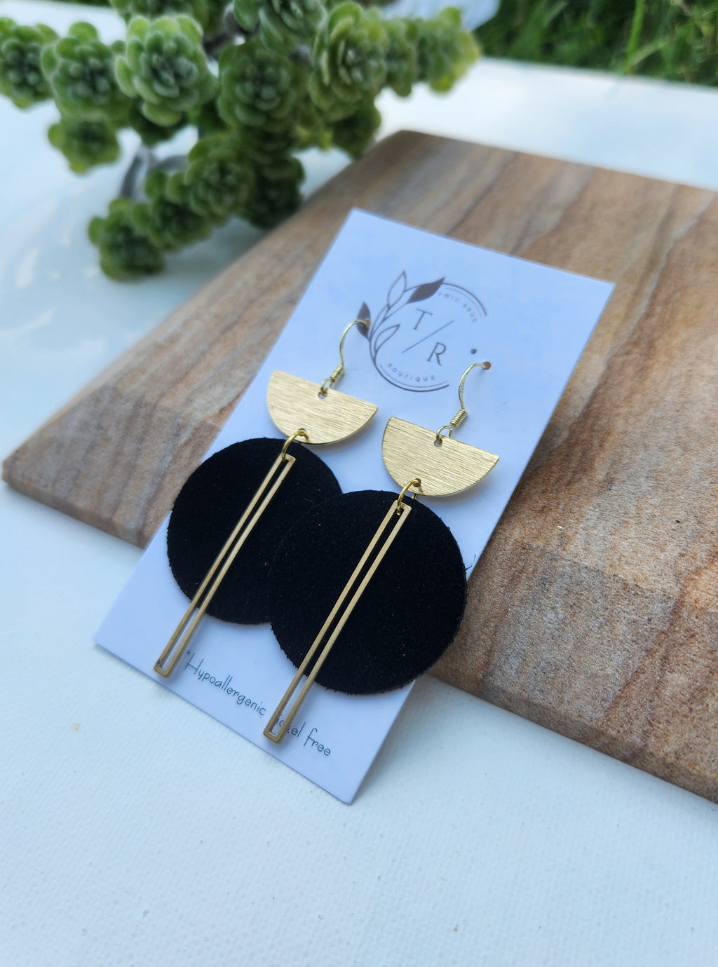 Ryan| Suede leather earring