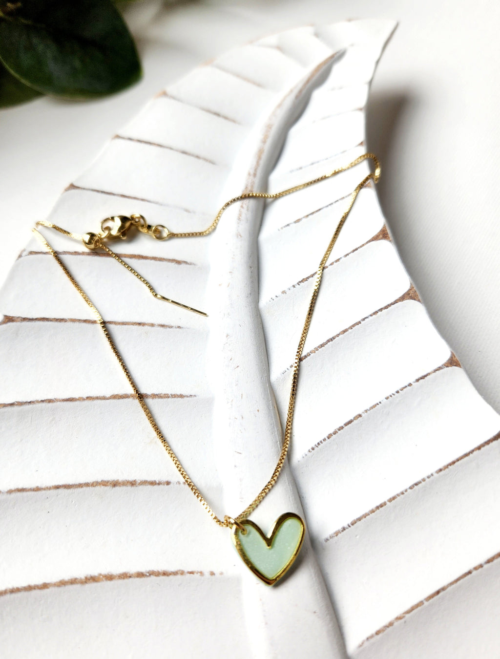 Gold heart necklace