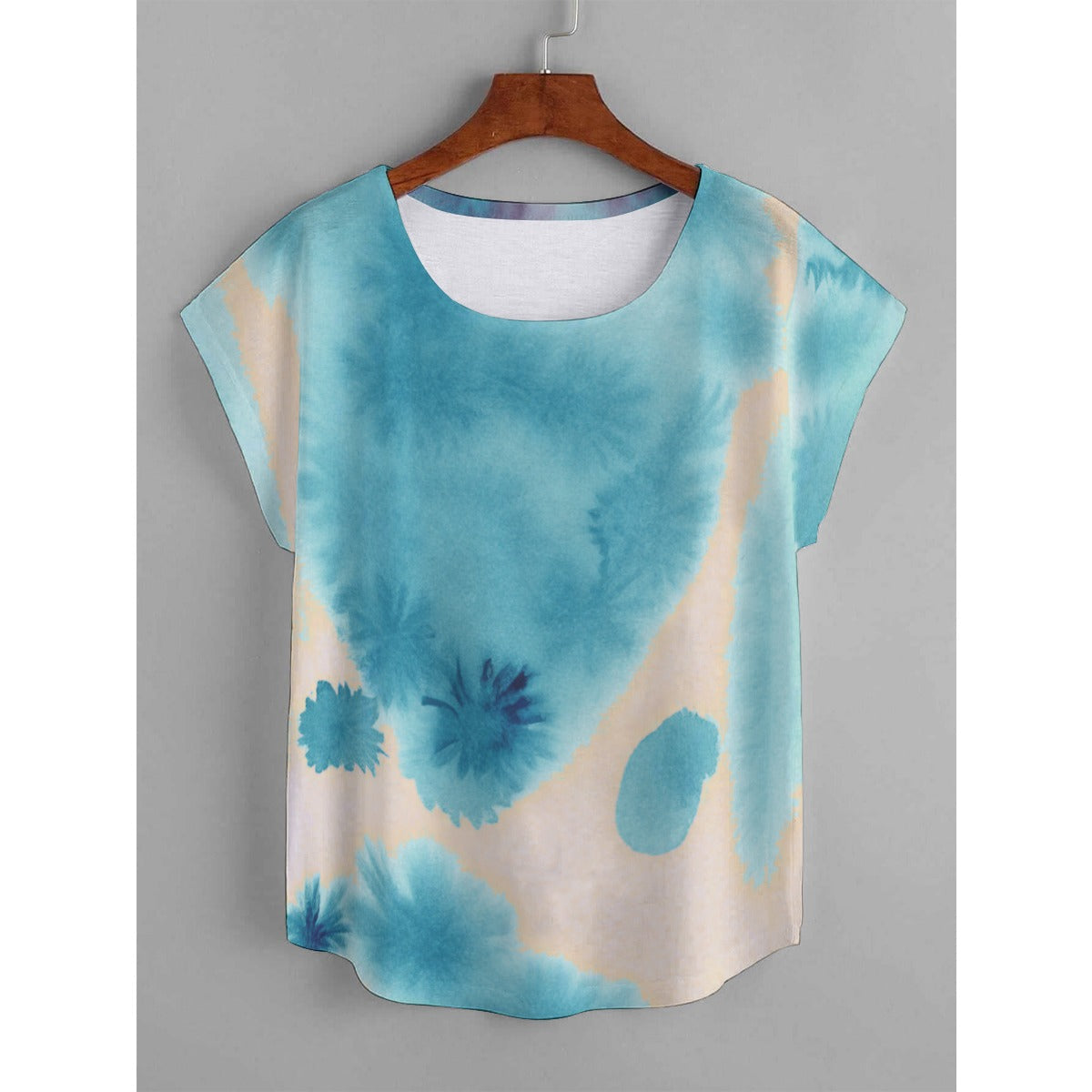 Watercolor Smudge Women&amp;#39;s Curved Hem T-shirt (Plus Size)