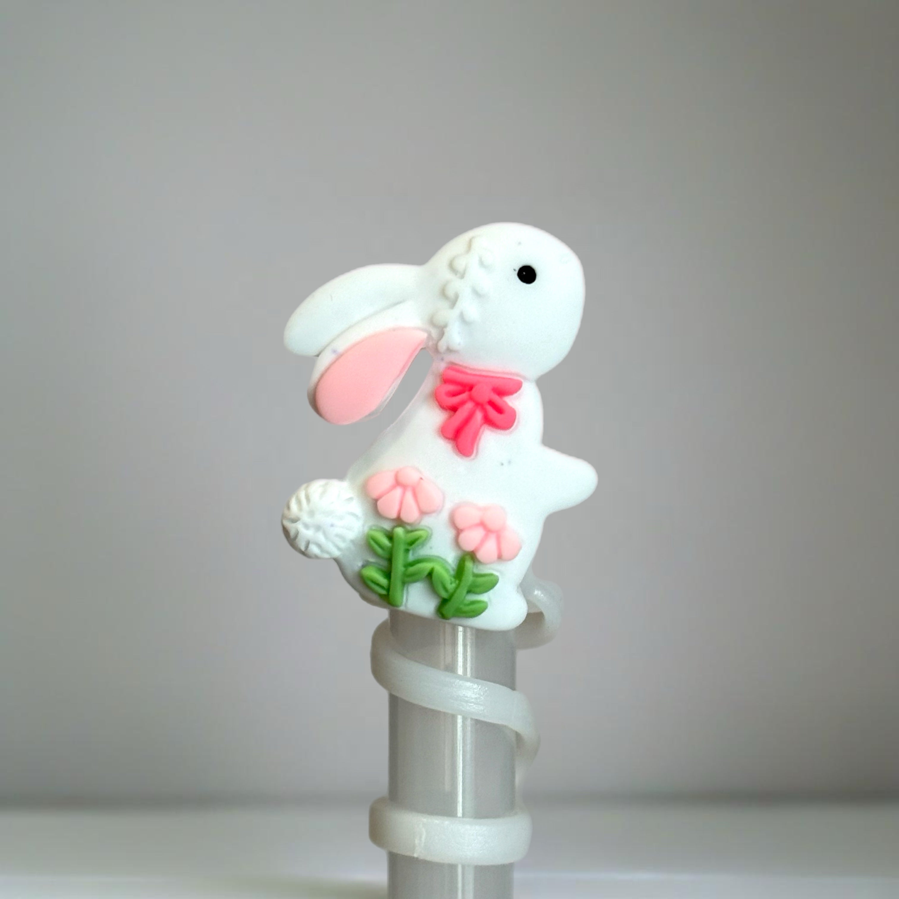 SPRING BUNNY STRAW TOPPER