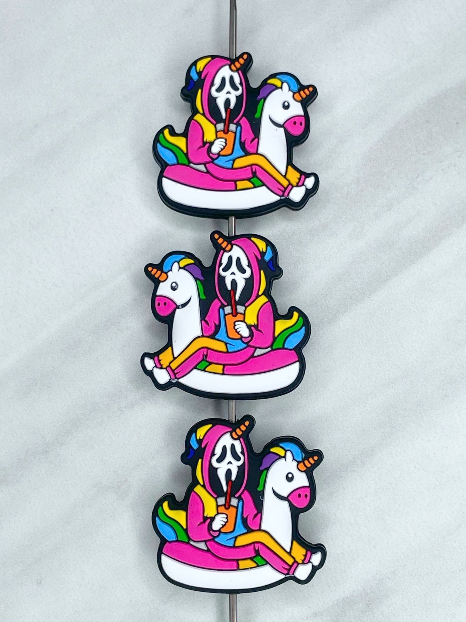 UNICORN GHOST ON FLOAT SILICONE FOCAL D191 (1ct)