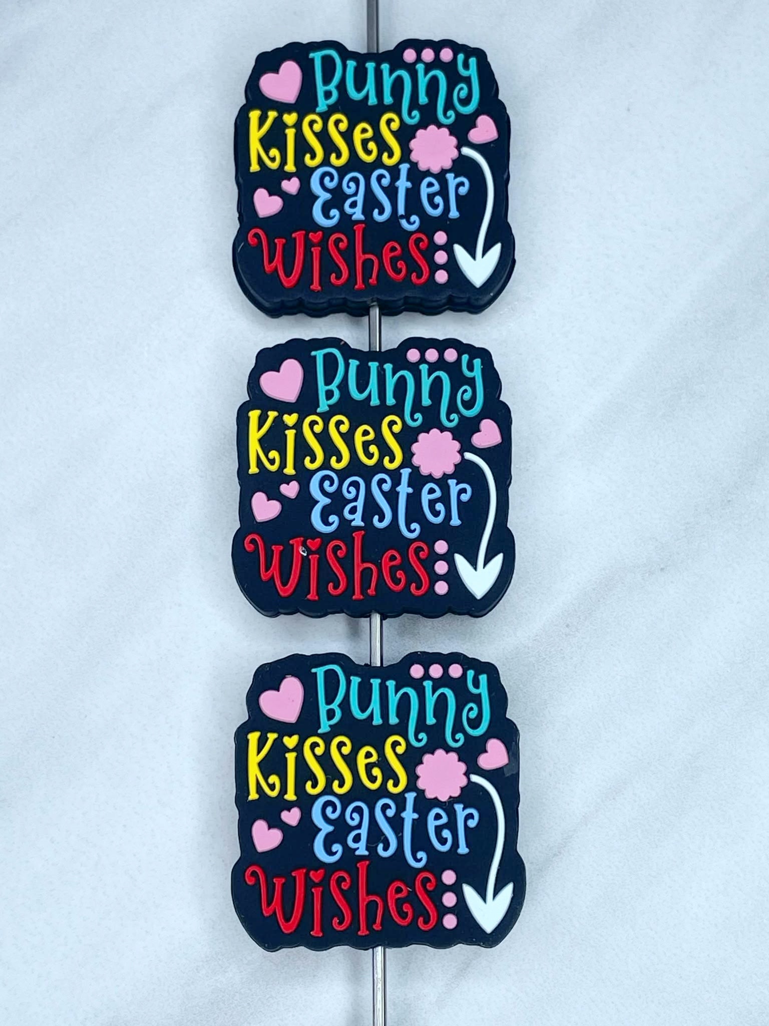 BUNNY KISSES EASTER WISHES SILICONE FOCAL D268 (1ct)