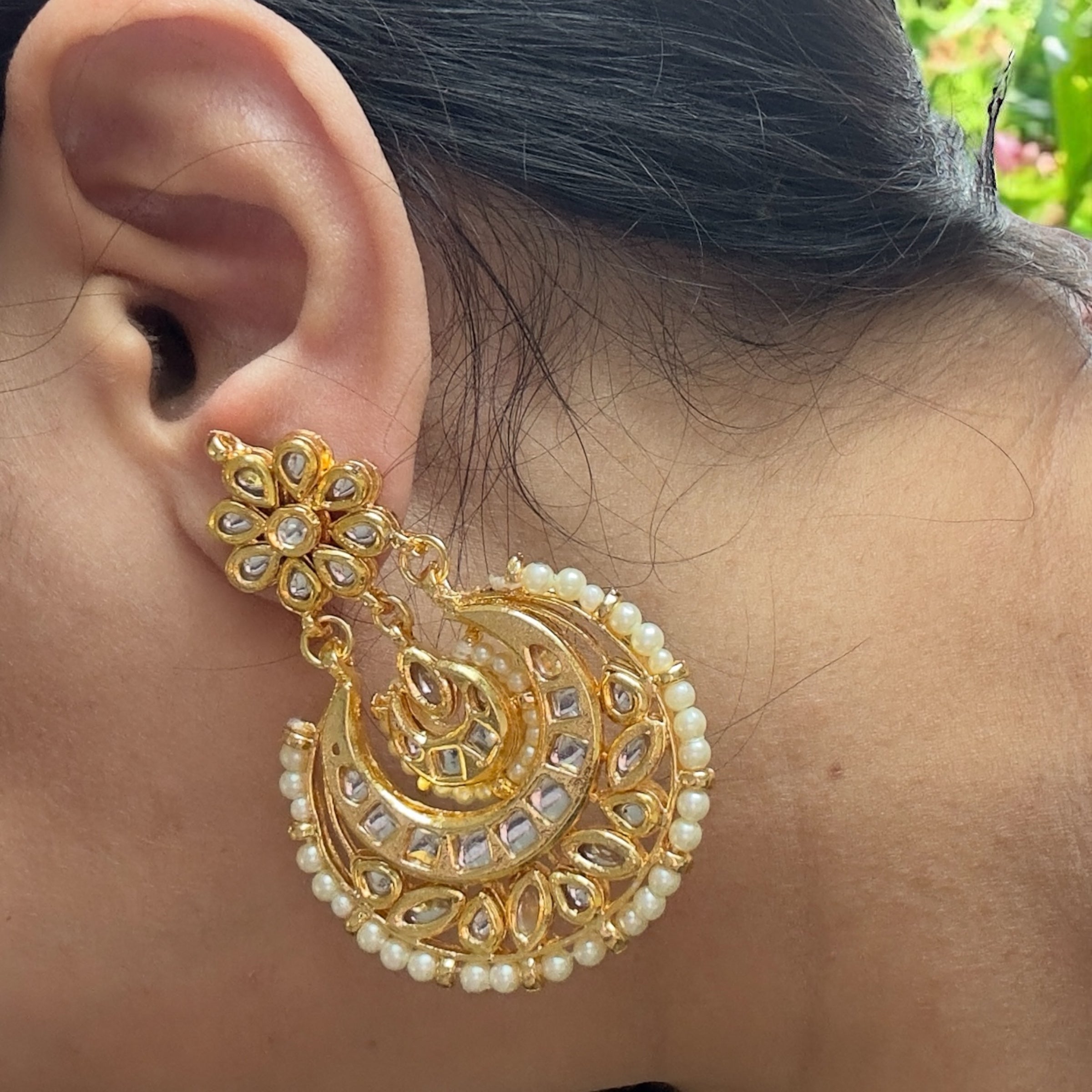 DER20 Ruhina Gold-Plated Kundan Chandbali Earrings (READY TO SHIP)