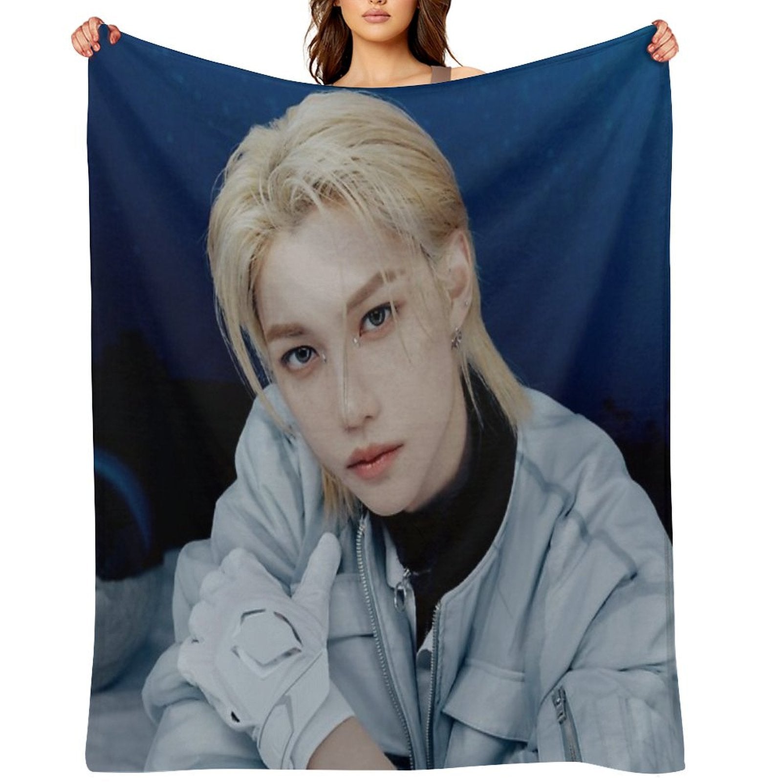 STRAY KIDS FELIX Throw Blanket