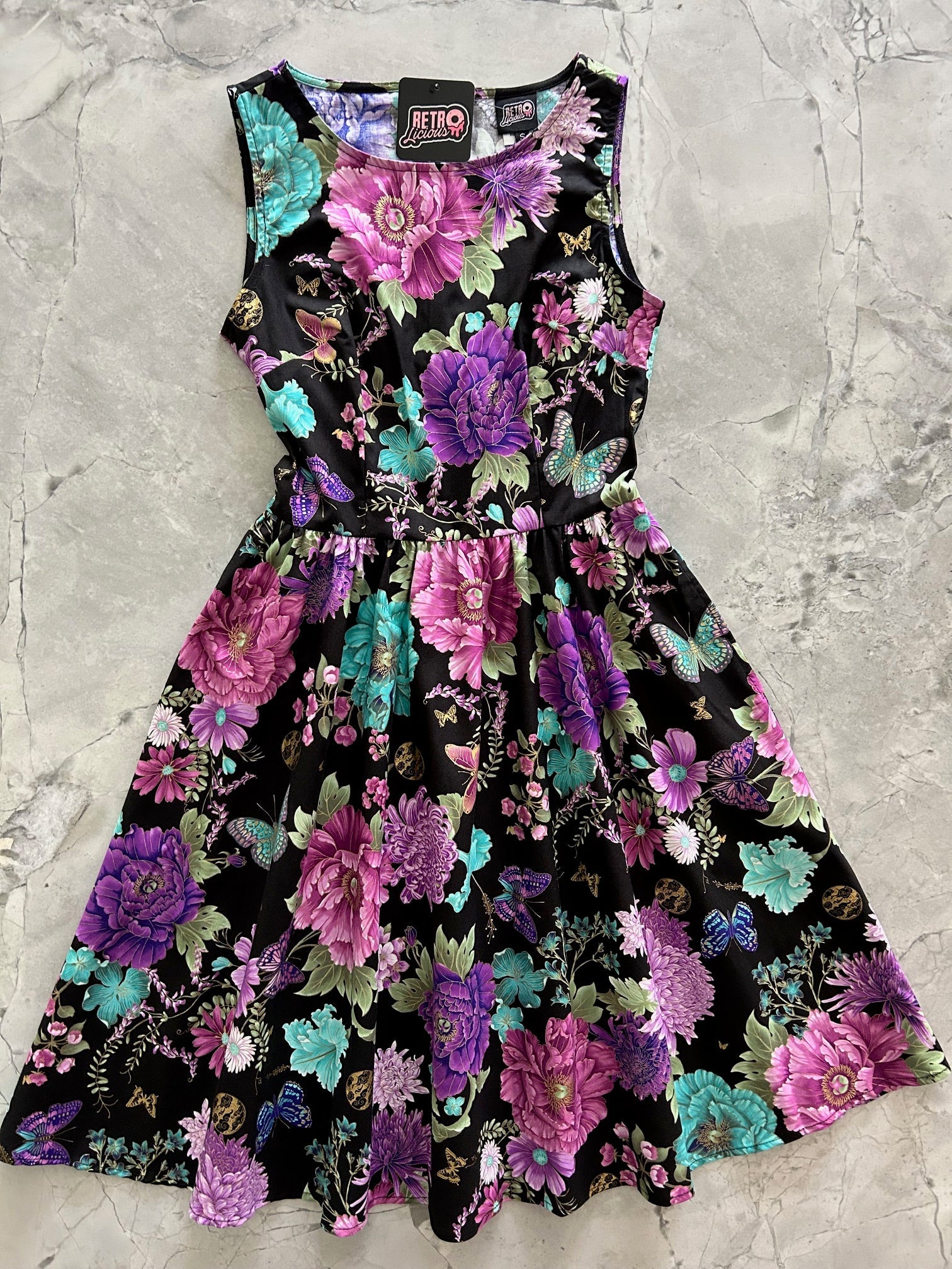 Purple Floral Vintage Dress - Large only, 1 left!