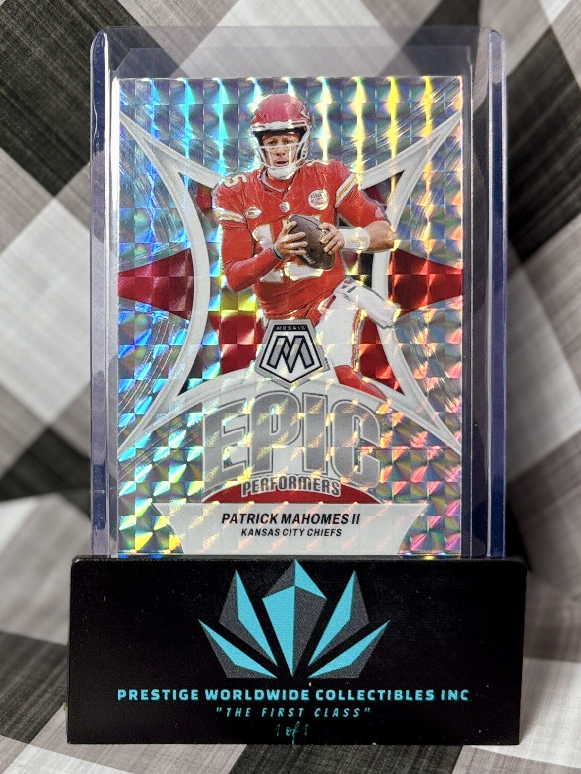 Patrick Mahomes 2024 Panini Mosaic Epic Performers Silver Mosaic #EP-PH Chiefs