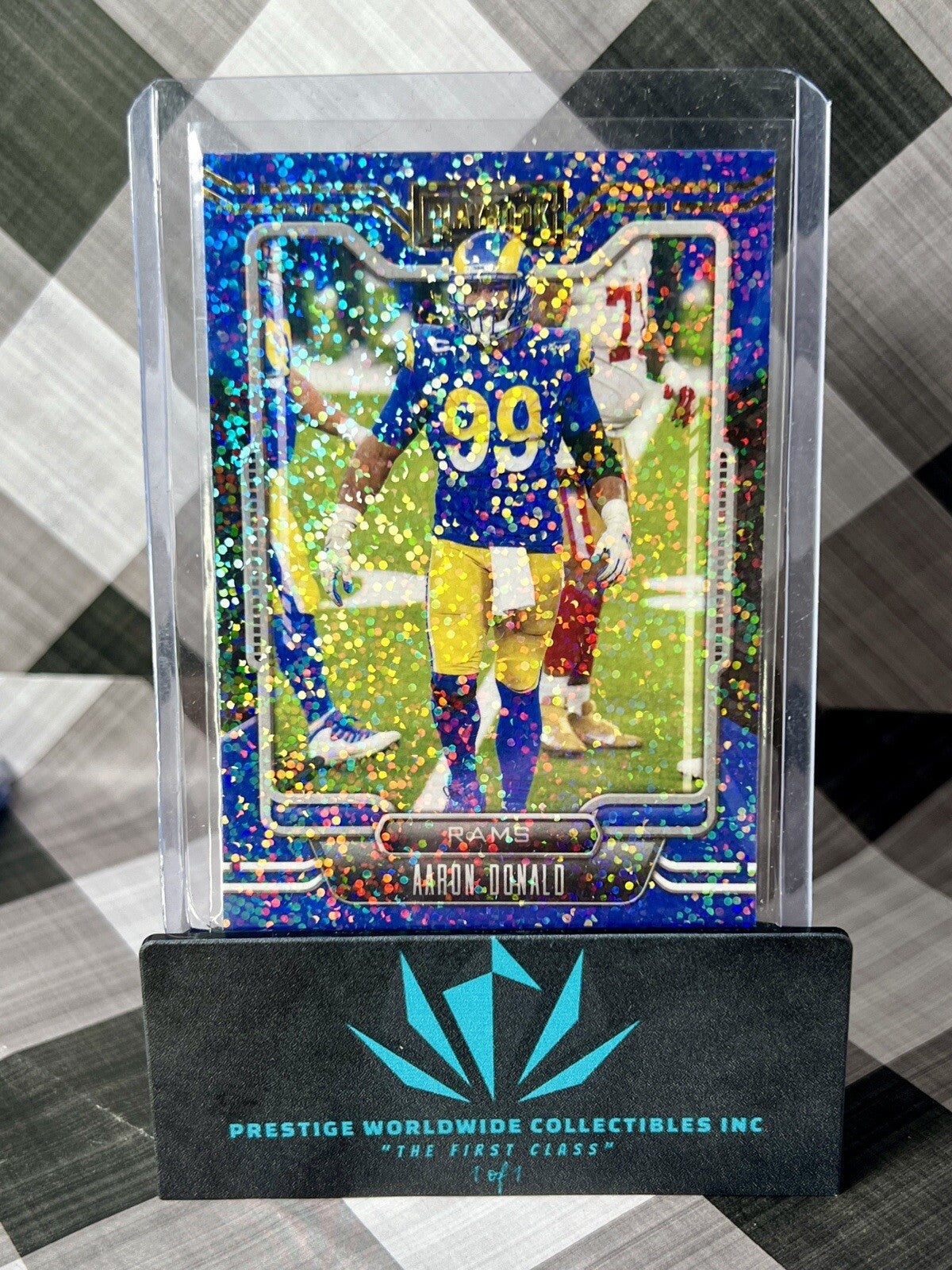 Aaron Donald 2021 Panini Playbook Sparkle #44 Los Angeles Rams SP