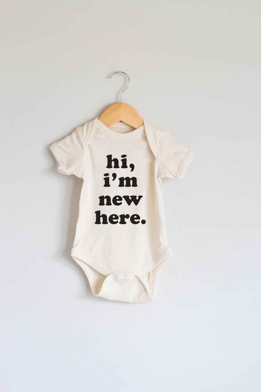Hi, I&amp;#39;m New Here Baby Onesie in Cream, Baby Bodysuit, Baby Gift