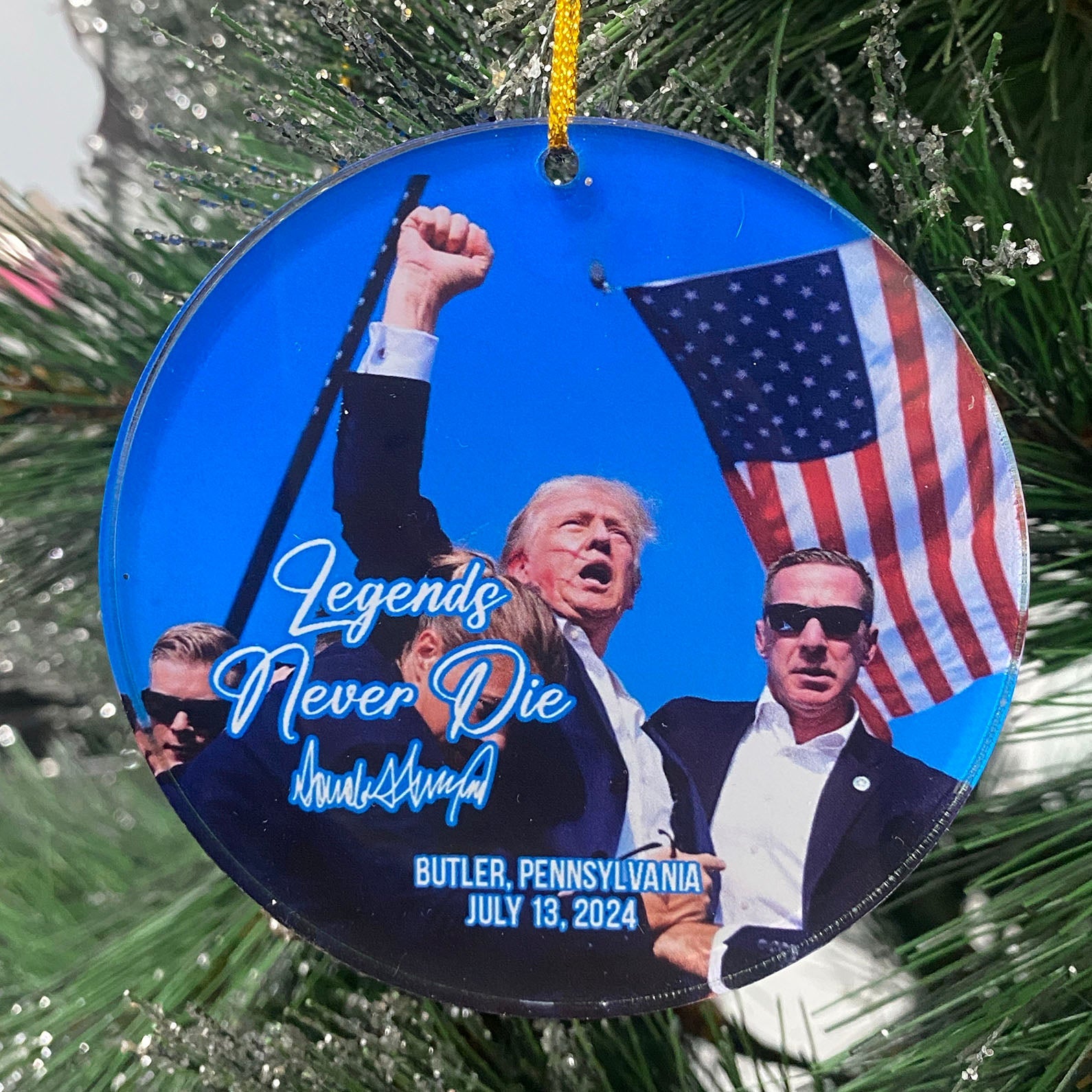 Trump Legends Never Die, Trump 47th President, Trump 2024 Acrylic Ornament, Perfect for Car &amp;amp; Christmas Tree Decor T1119 - GOP