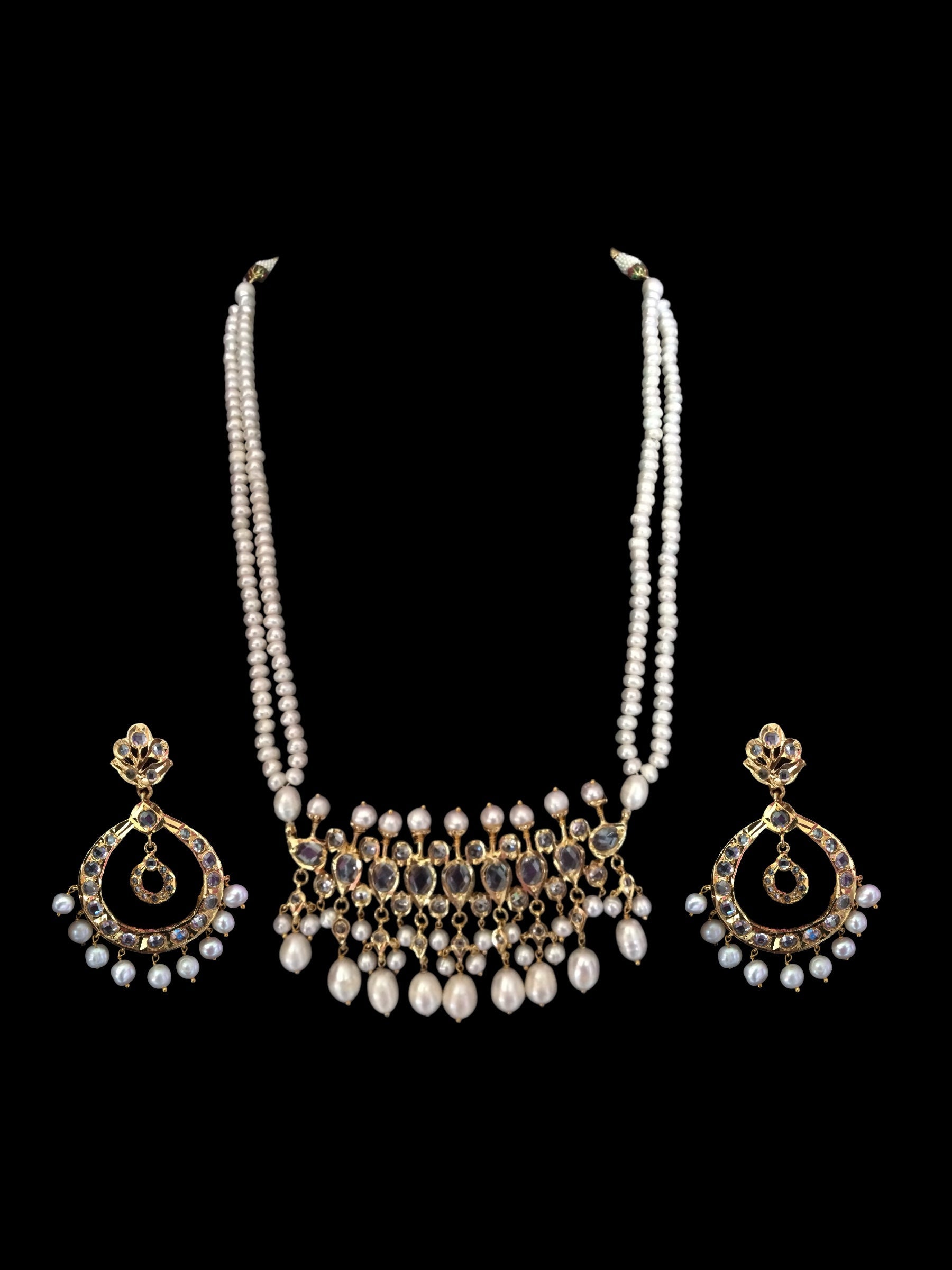 Hyderabadi / Nizami tirmani in fresh water pearls ( SHIPS IN 1 WEEK )