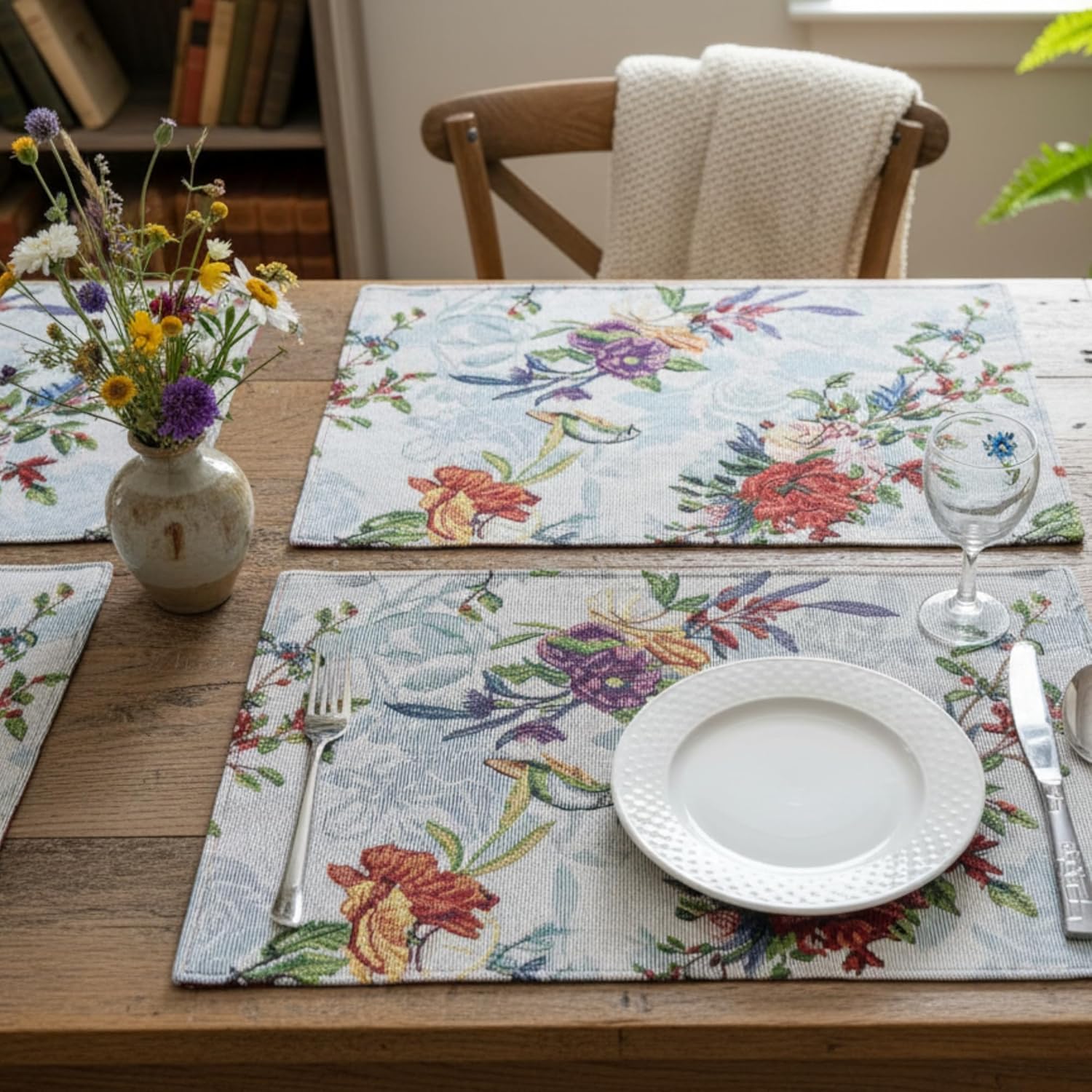 DaDa Bedding Set of 4-Pieces Tropical Sky Blue Birds Floral Tapestry Dining Table Placemats 13” x 19” (18116)