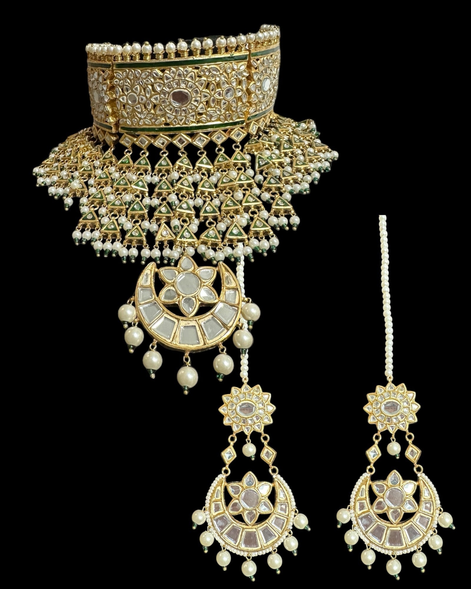 C546 Gold plated kundan Aad choker with earrings ( READY TO SHIP )