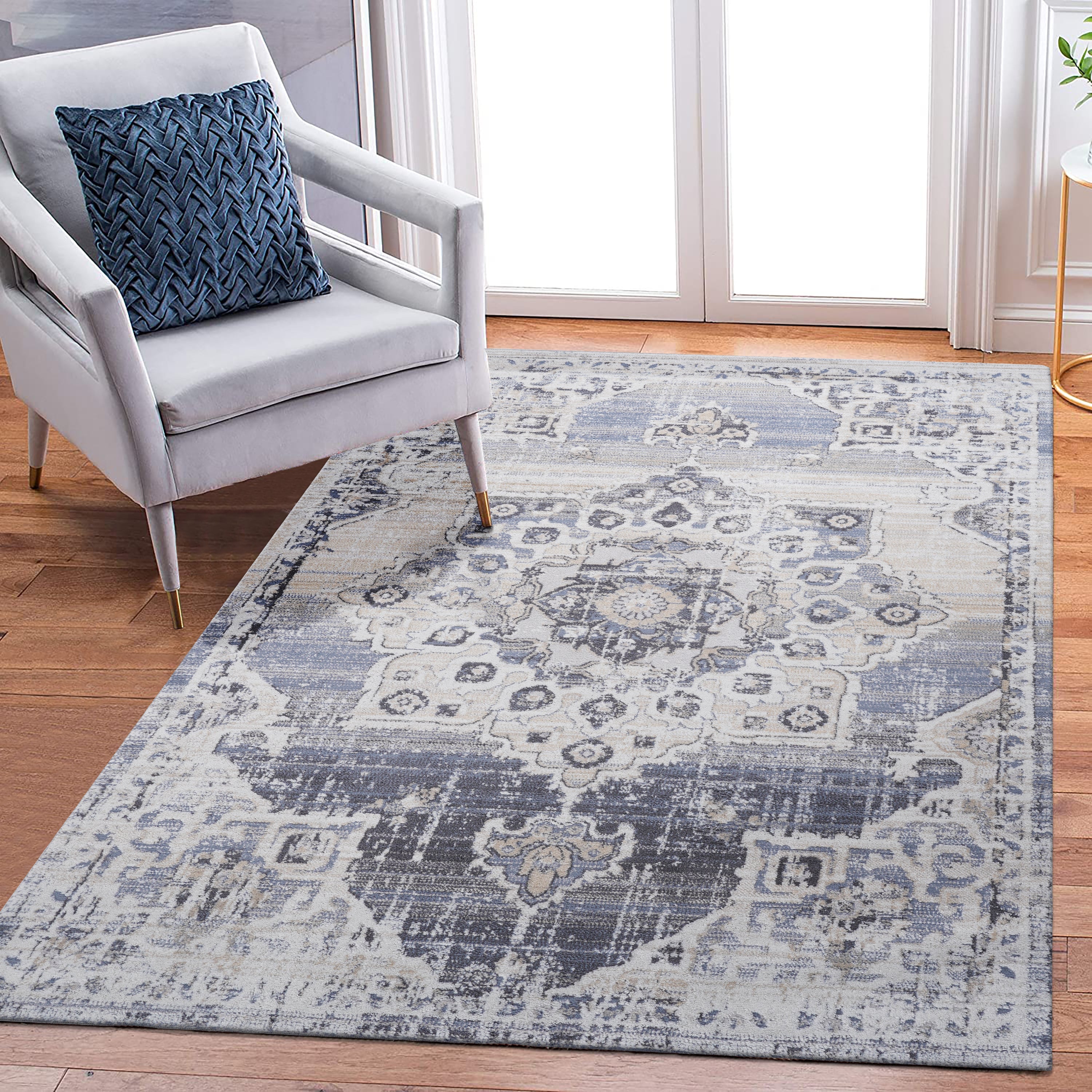 NAAR PAYAS Collection 5X7 Cream / Blue / Medallion Area Rug