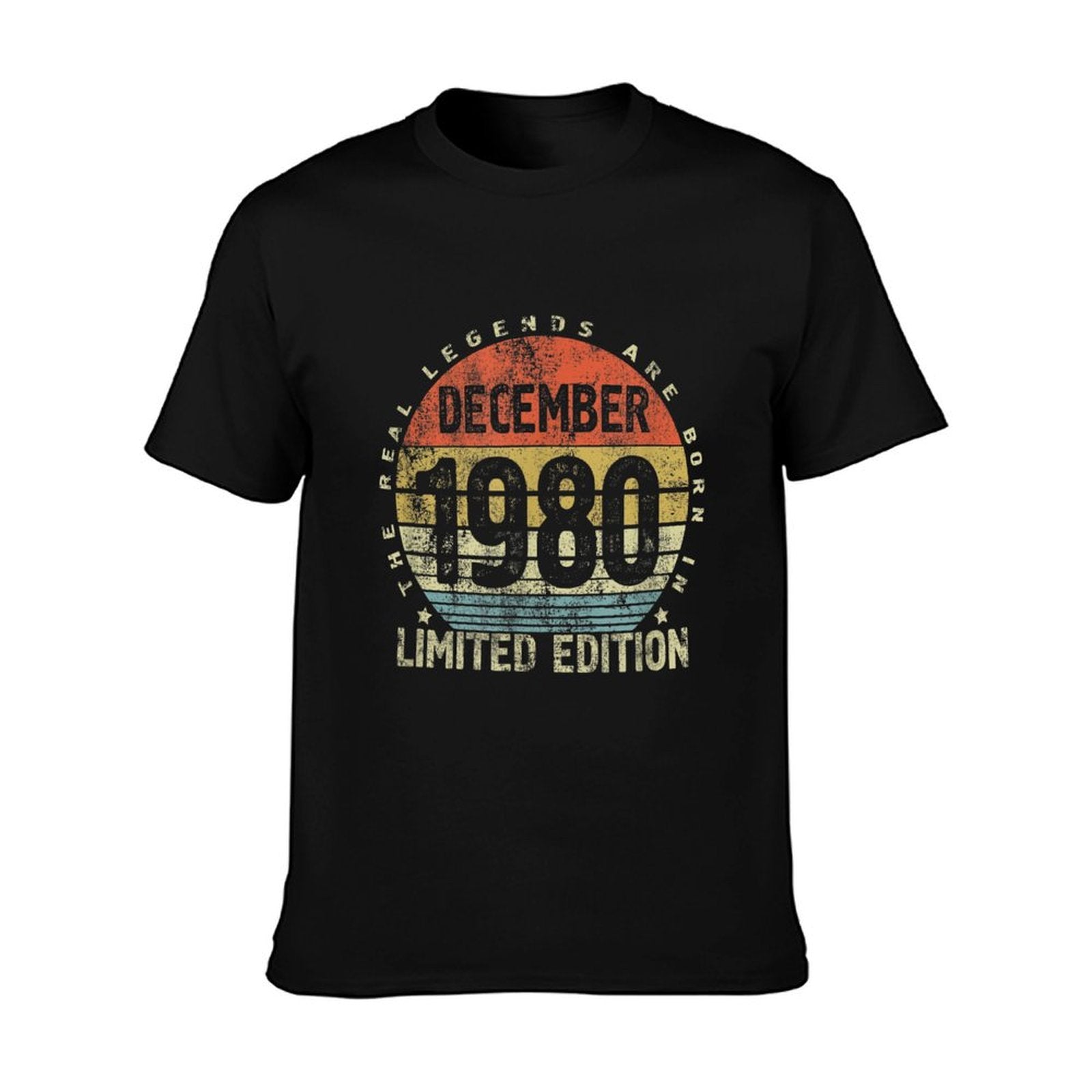40th Birthday Womens Gift, December 1980 Quarantine Edition  Versatile T-Shirt