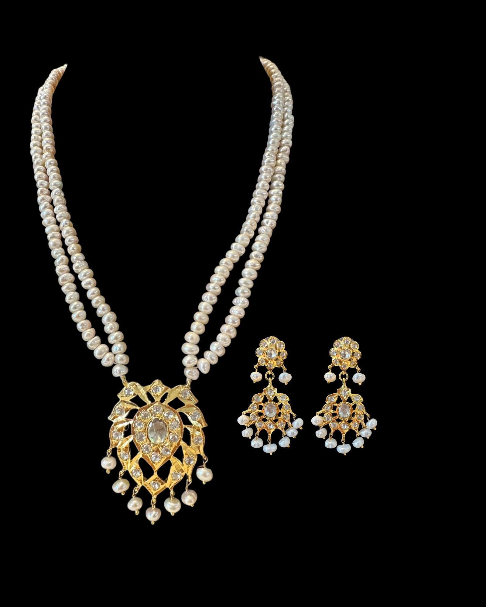 PS564 Aurora gold plated pendant set in moissanite and fresh water pearls ( READY TO SHIP )