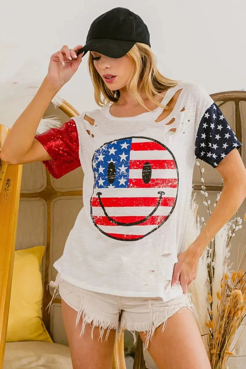 Trendsi 4th of July Top Women&amp;#39;s Patriotic Graphic Tee Laser Cut Smile Face T-Shirt
