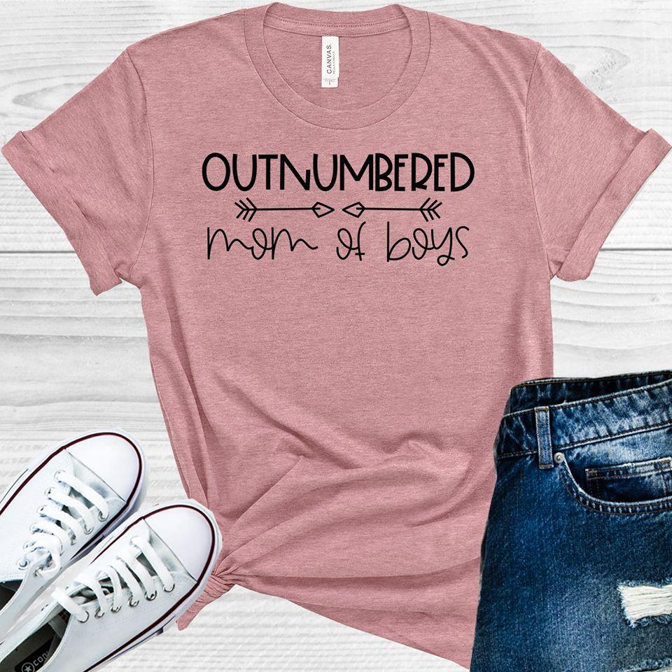 OUTNUMBERED MOM OF BOYS GRAPHIC TEE