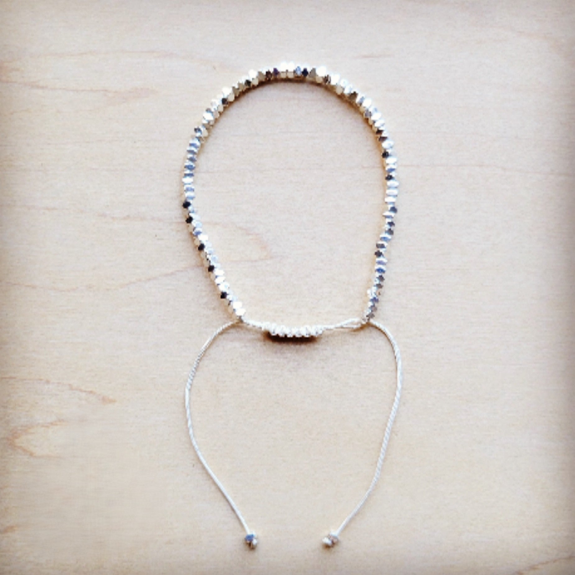 **Stackable Woven Beaded Bracelet in Silver 809v