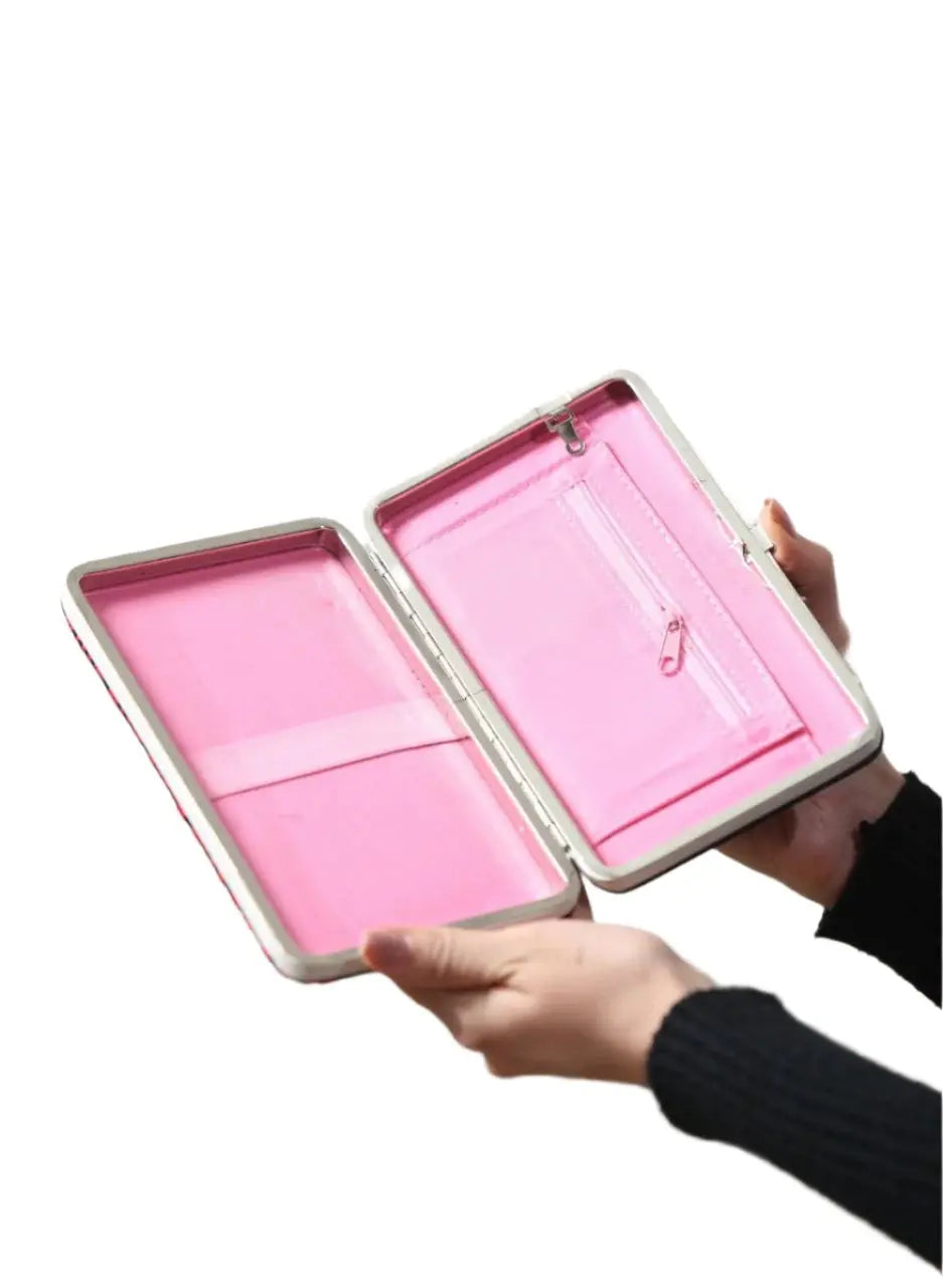 Stylish Mobile Embroidered Wallet - Convenient &amp;amp; Fashionable On-the-Go Accessory
