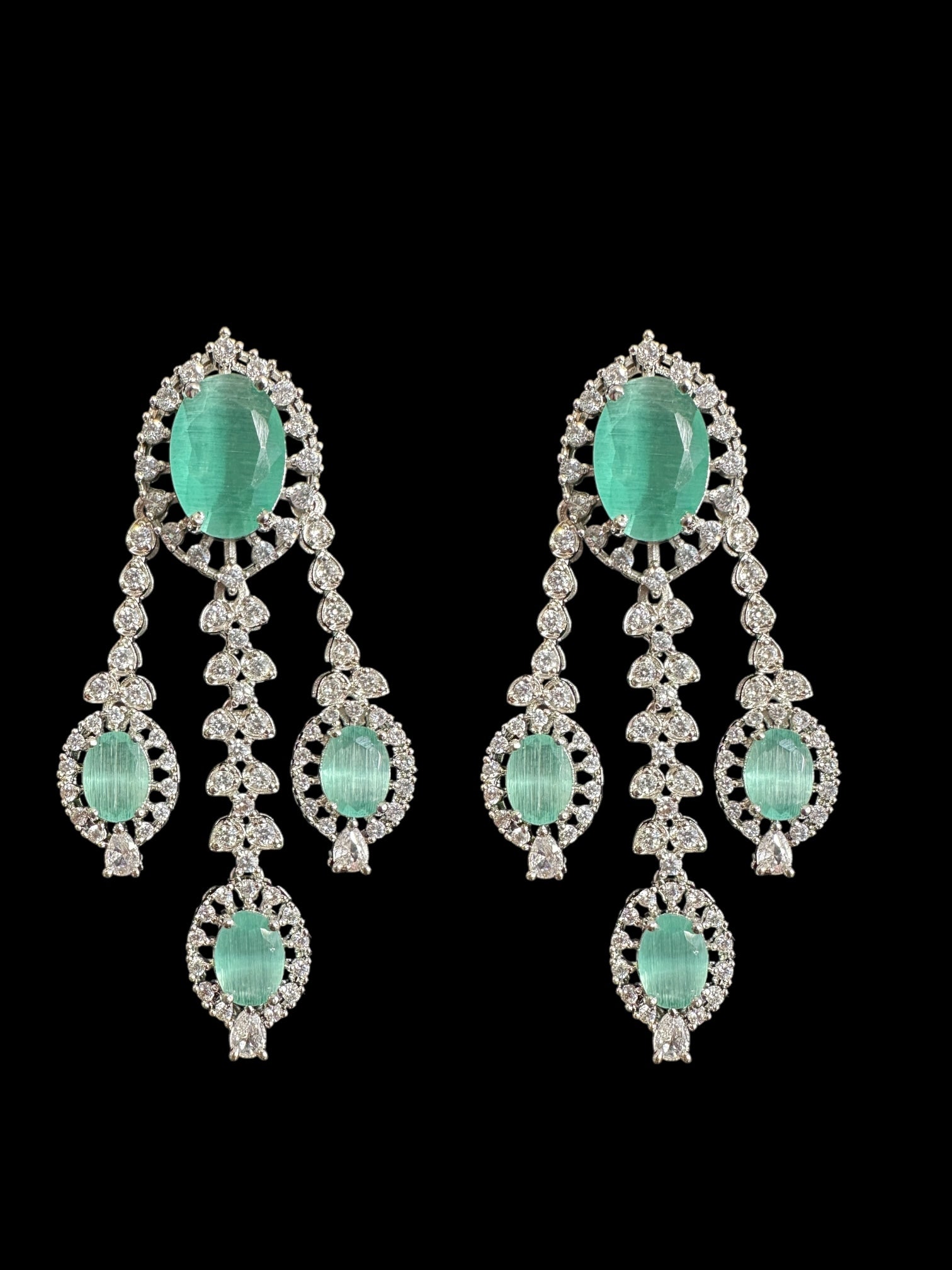 DER750  cz earrings  - Mint blue, silver plated  ( READY TO SHIP )