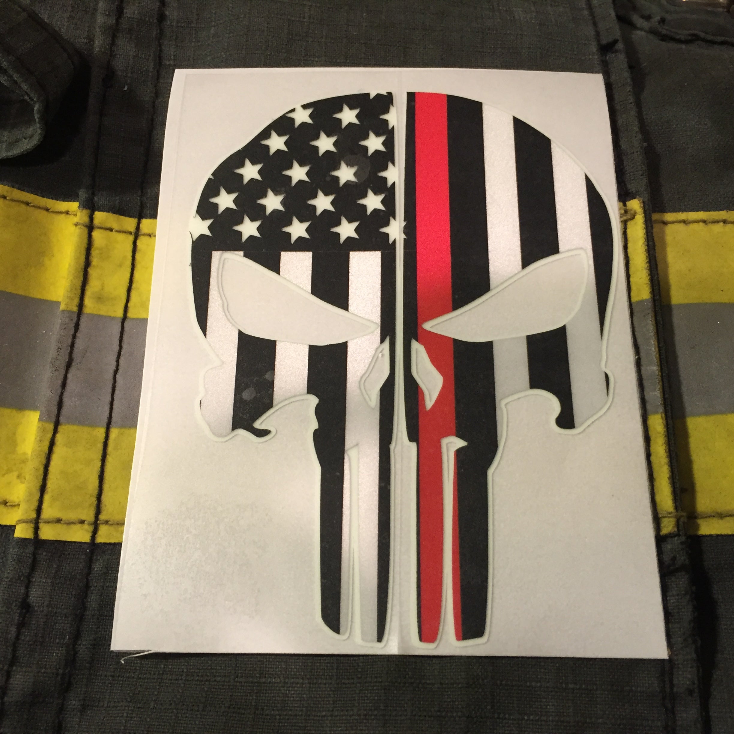 THIN RED LINE FLAG PUNISHER SKULL REAR HELMET REFLECTIVE/GLOW IN THE DARK STARS &amp; STRIPES/OUTLINE HELMET DECAL