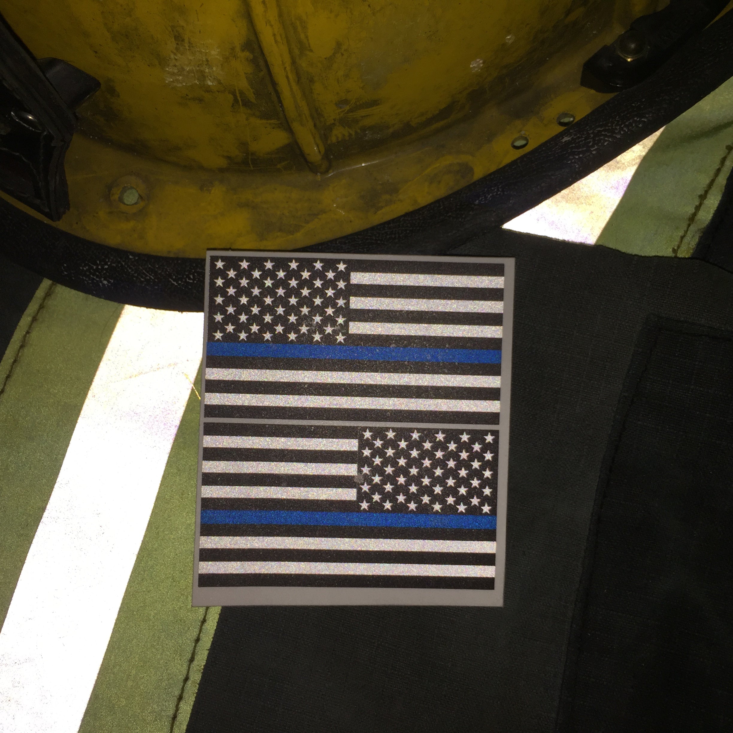 THIN BLUE LINE AMERICAN FLAGS REFLECTIVE WINDOW DECAL