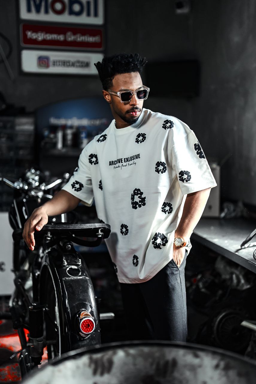 Archive Exclusive Friends and Family Graphic Cotton Tee