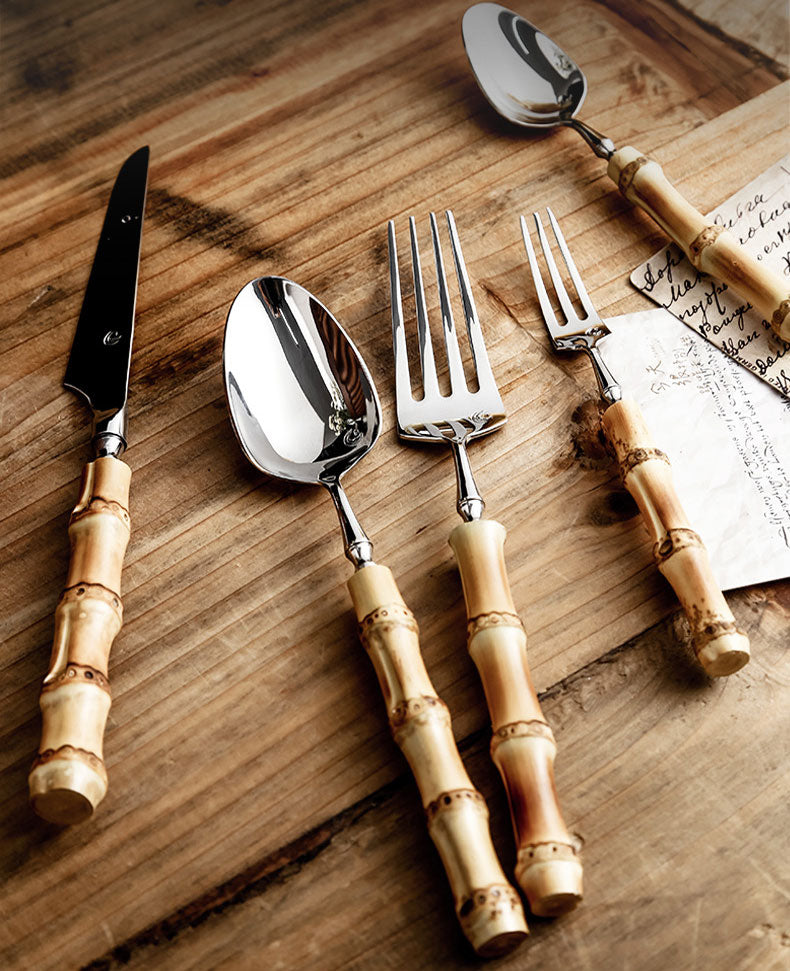 Aurora Nature-Inspired Bamboo Cutlery Set | 3CARATS