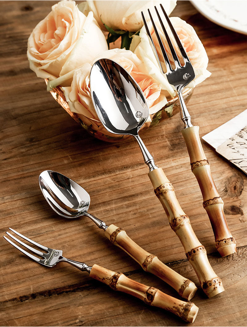 Aurora Nature-Inspired Bamboo Cutlery Set | 3CARATS