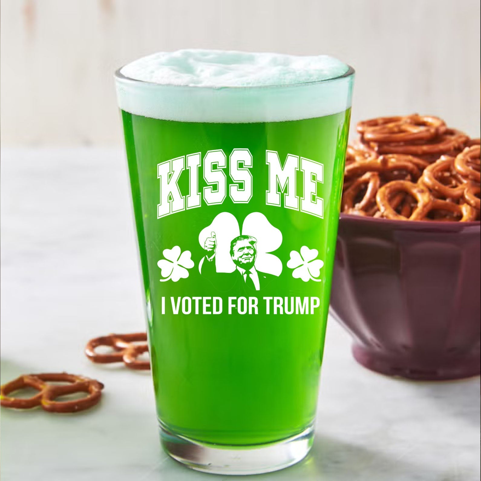 Kiss Me I Voted For Trump Beer Glass | Trump Print Whisky Glasses, St Patrick&amp;#39;s Day Glass 681905