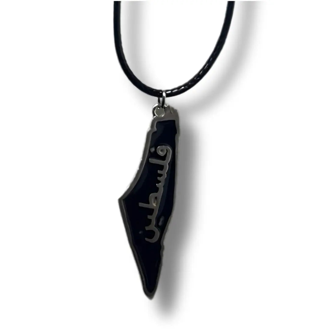 Handcrafted Black Palestine Necklace with Arabic &amp;quot;Palestine&amp;quot; – Timeless Cultural Elegance