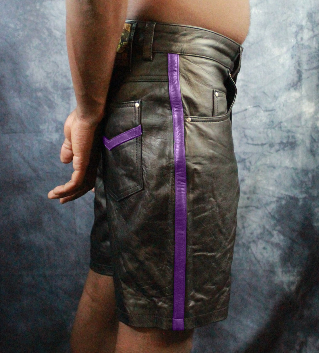 OnF &amp;quot;Chevron&amp;quot; Shorts in Black and Purple