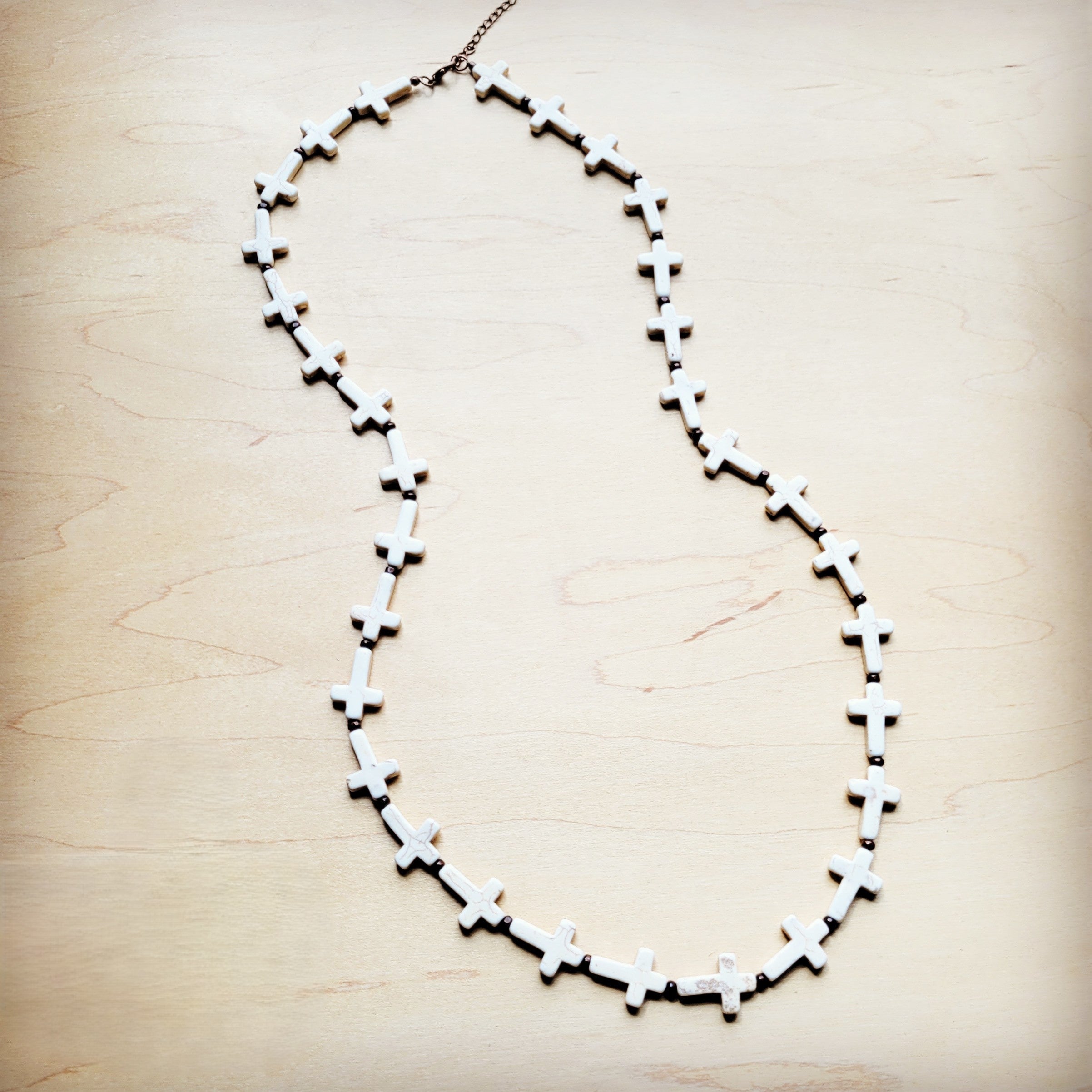 **White Turquoise &amp;amp; Wood Beaded Cross Necklace 258o