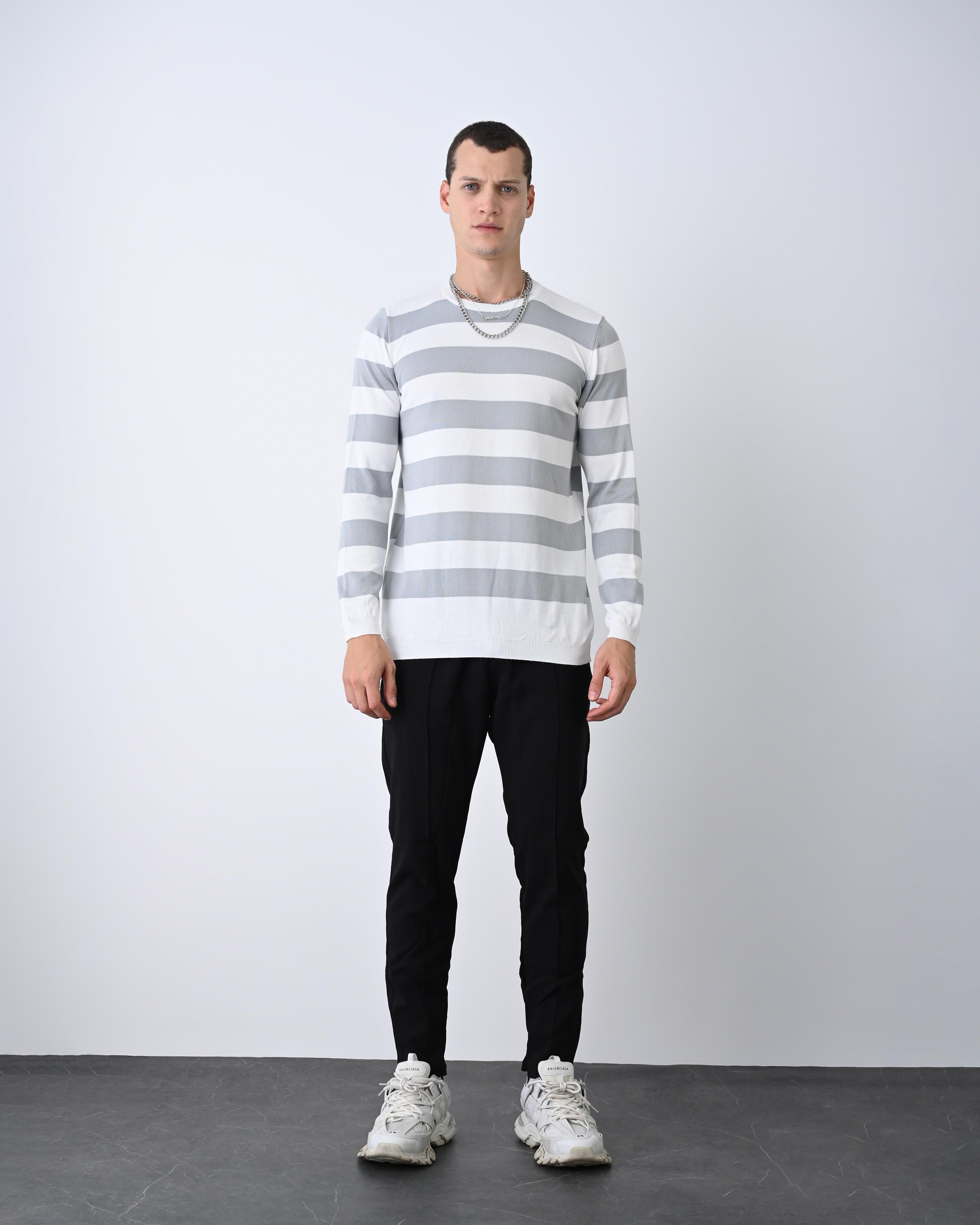 Casual Men&amp;#39;s Knitwear with Dual-Tone Stripe Detail