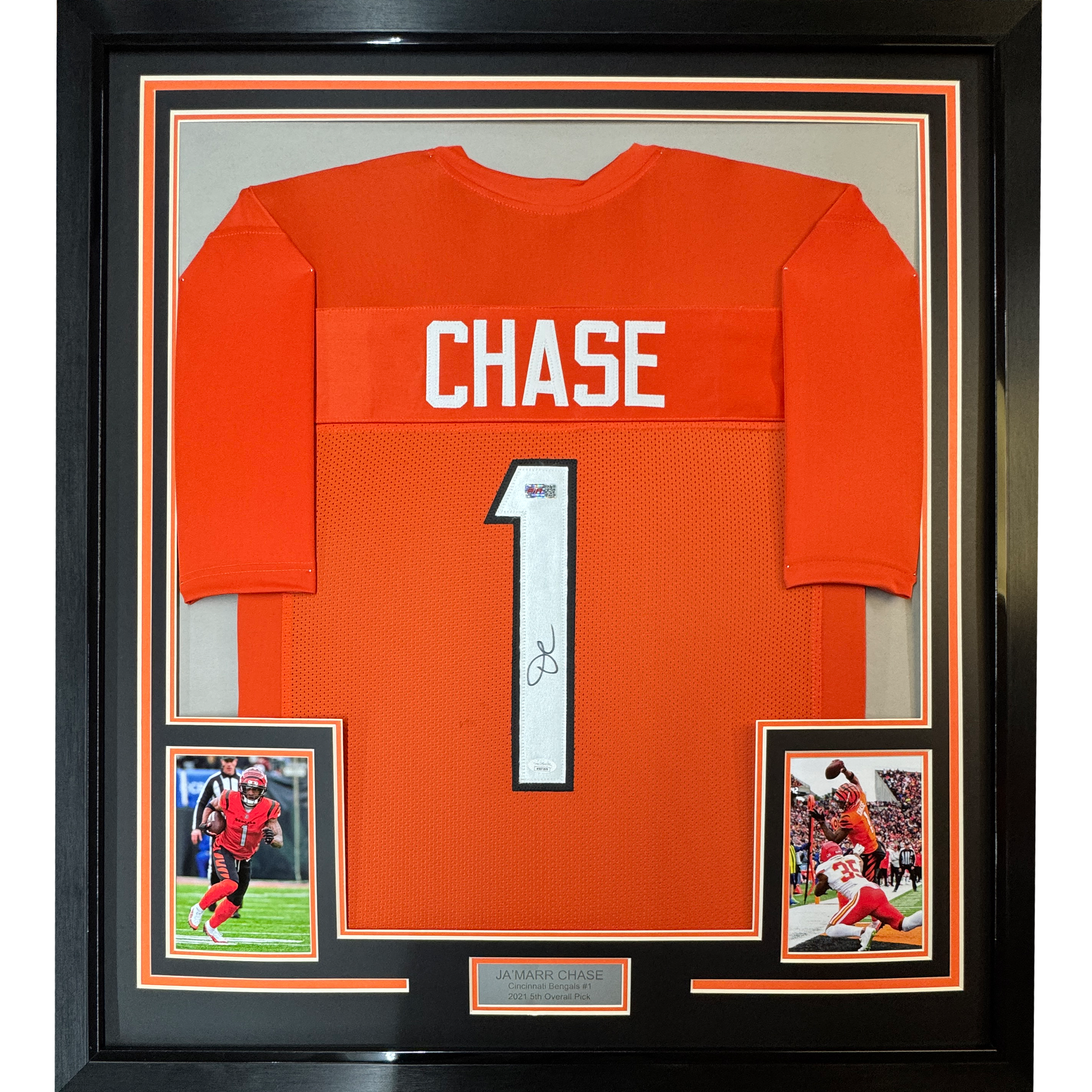 Framed Autographed/Signed Ja&amp;#39;Marr Chase 35x39 Cincinnati Orange Football Jersey Beckett BAS COA