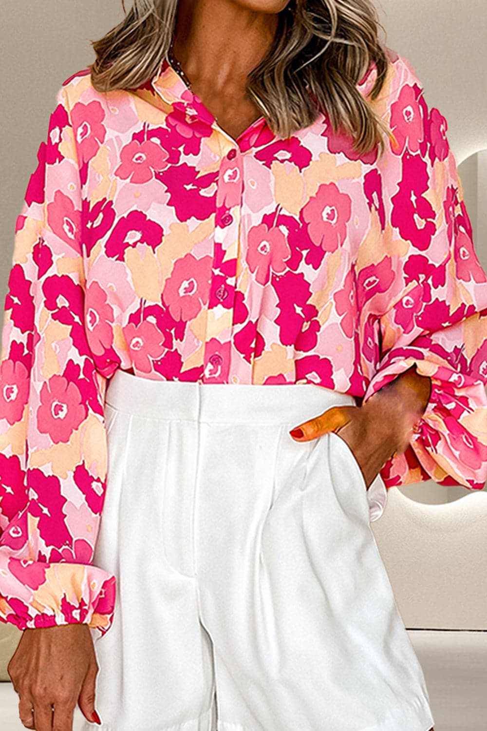 Chic long sleeve blouse with buttons