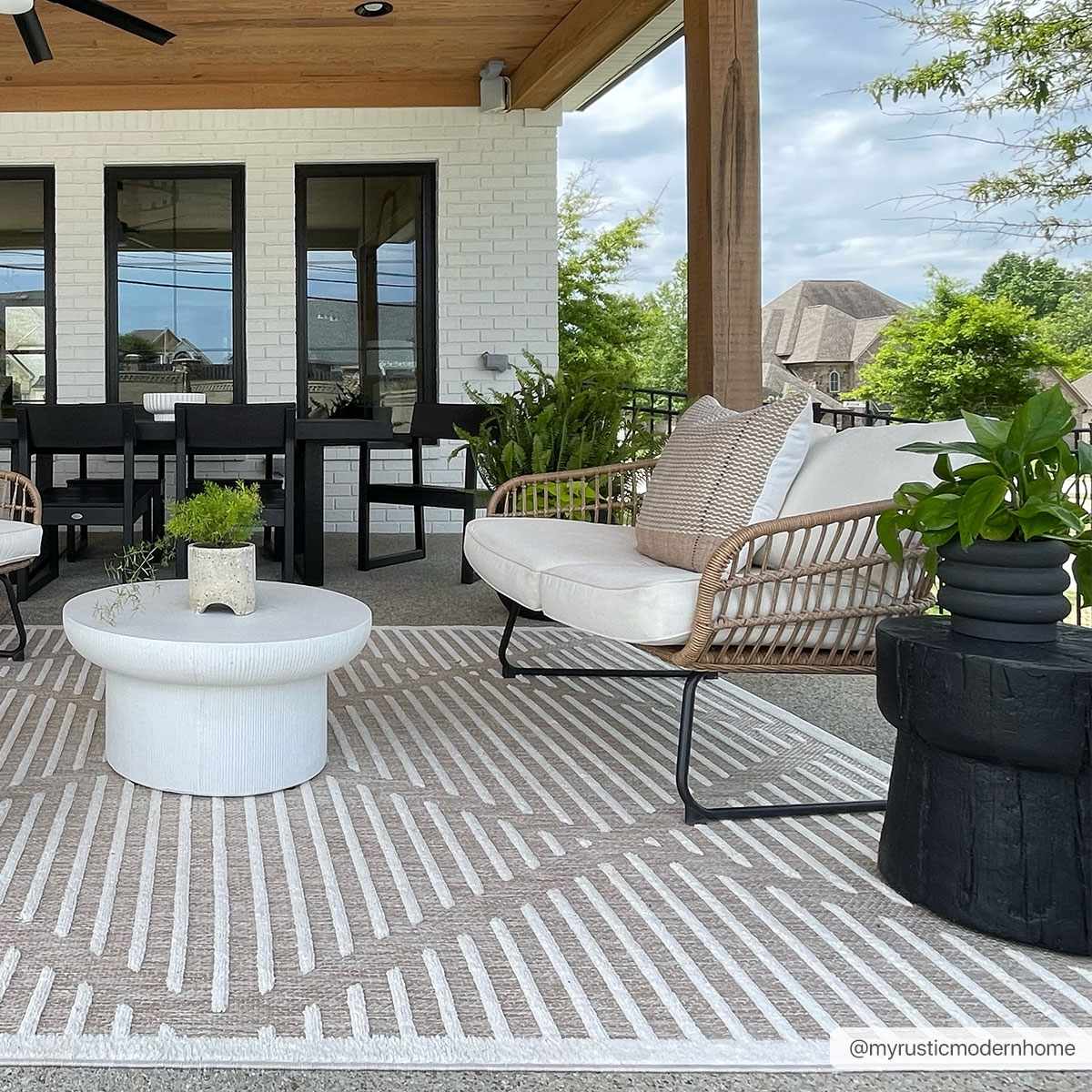 ANAH CREAM OUTDOOR RUG