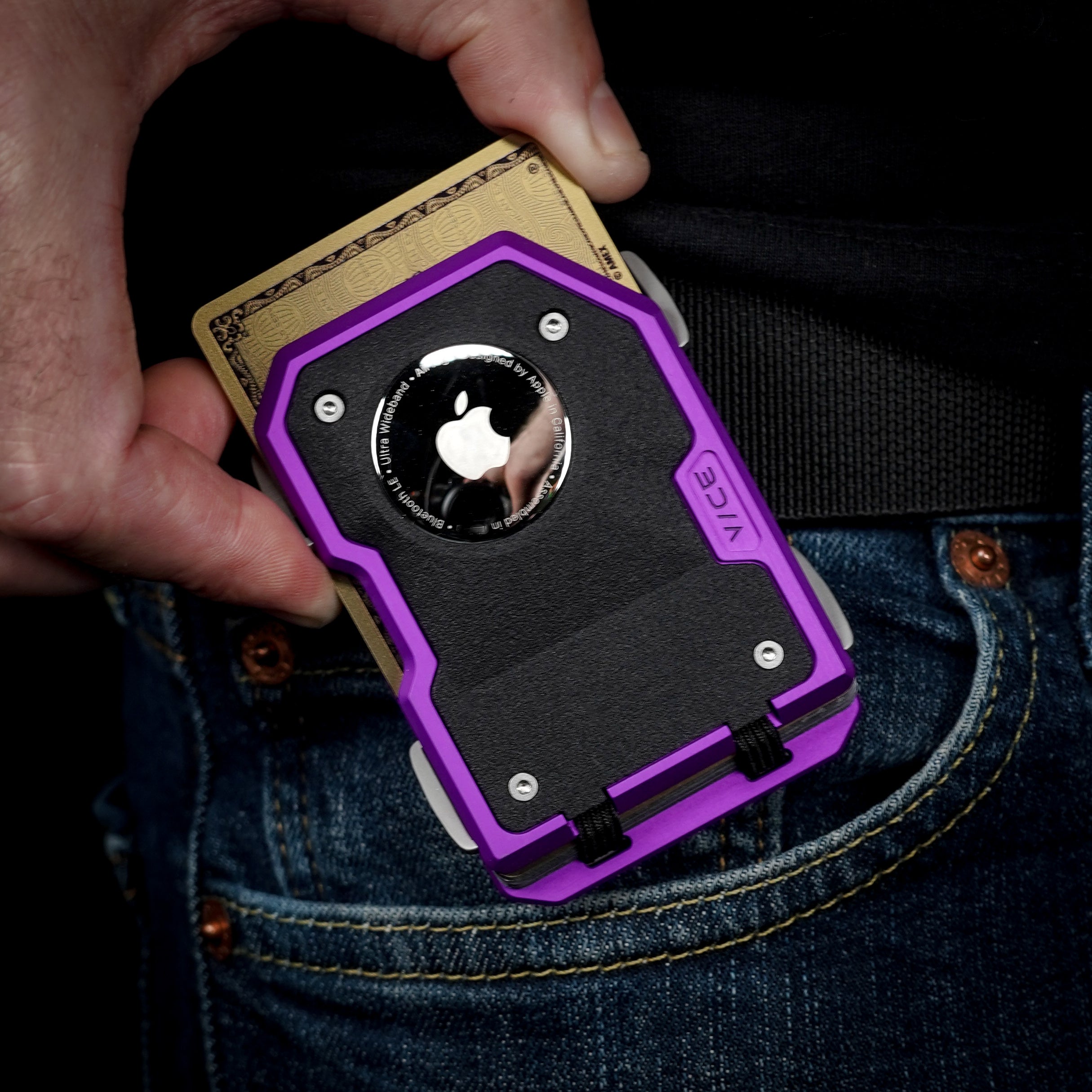 F-35 (PURPLE AIRTAG)