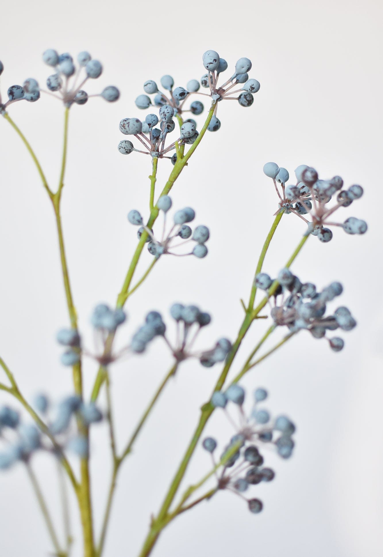 28.5&amp;quot; Faux Blue Berry Spray