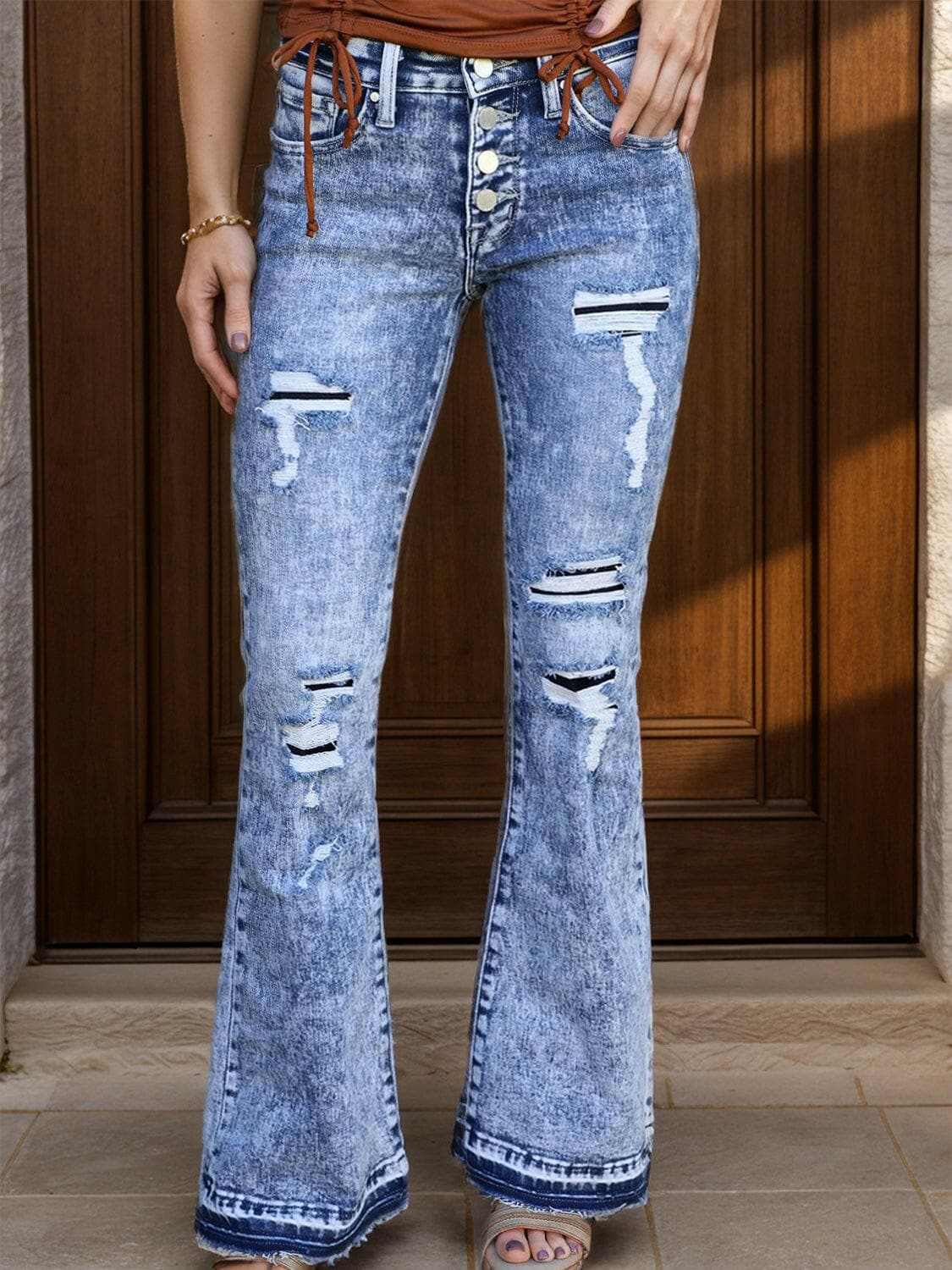 just arrived - Distressed bootcut jeans with pockets