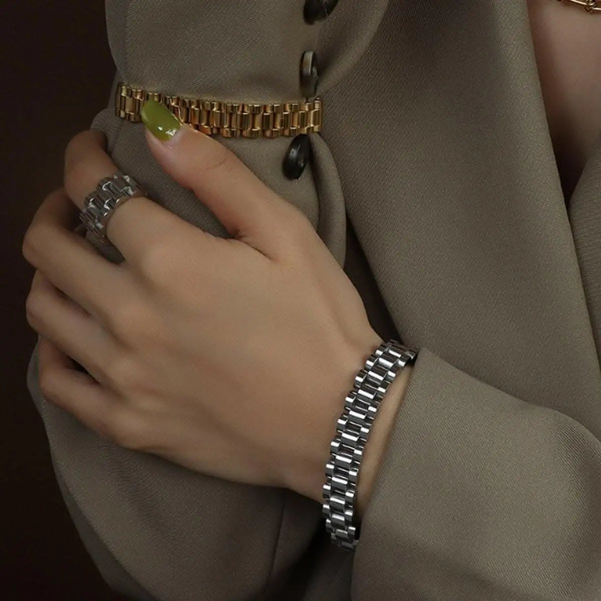 Trendsi just arrived - Elegant gold-plated titanium bracelet