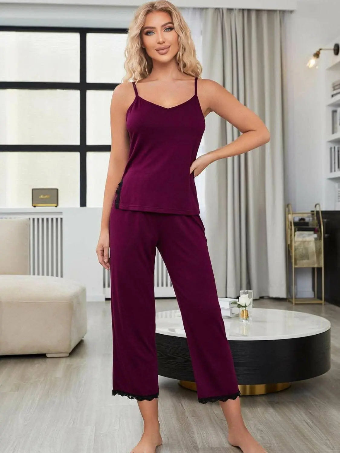 lounge - Elegant lace v-neck pajama set