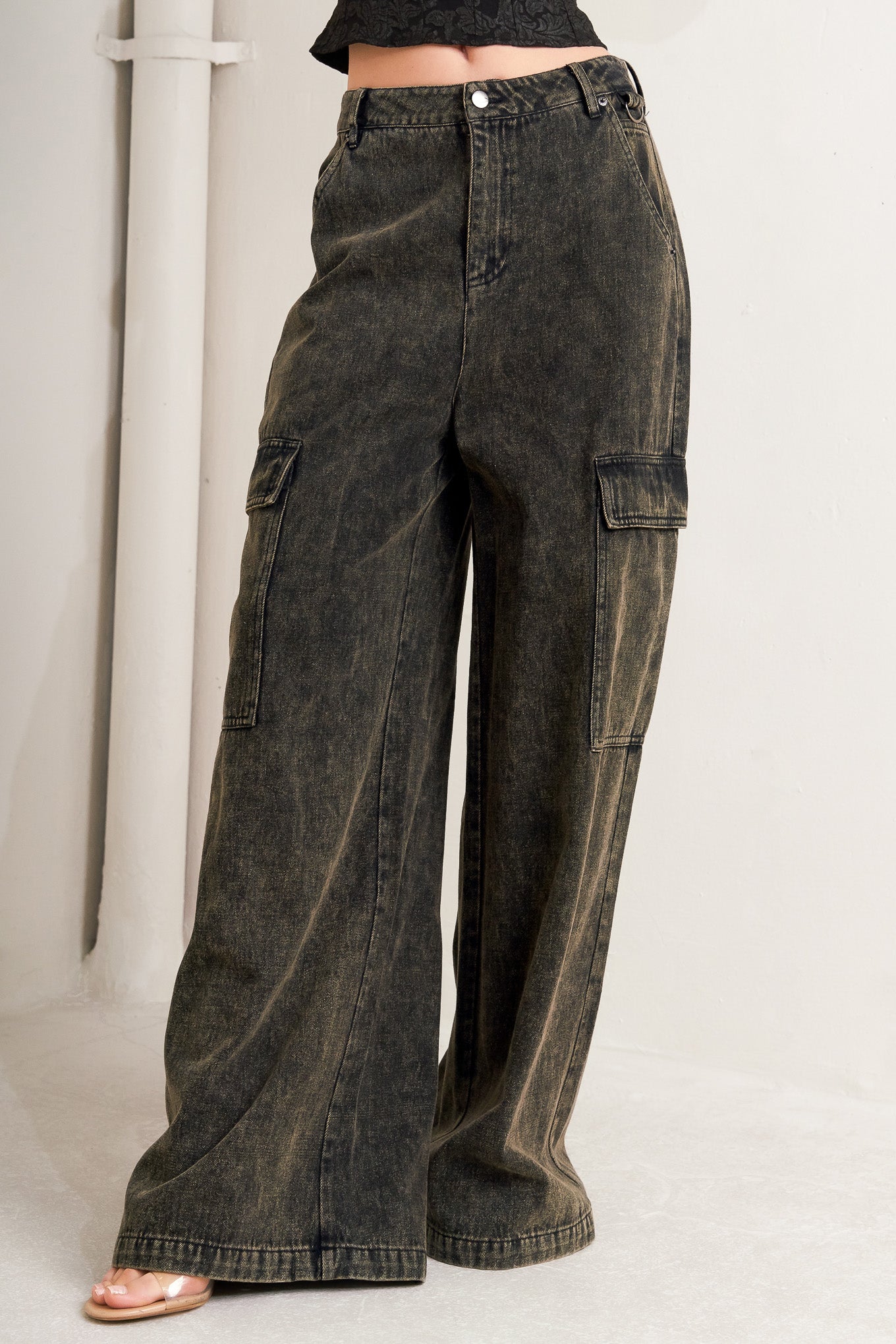 CAN&amp;#39;T BLAME ME GARGO DENIM PANTS