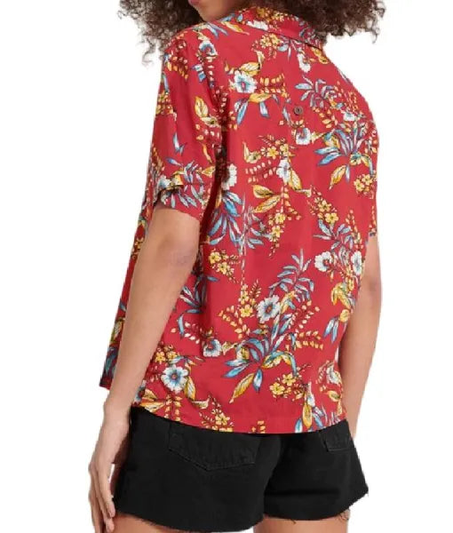 Frauds S01 Suranne Jones Red Floral Shirt