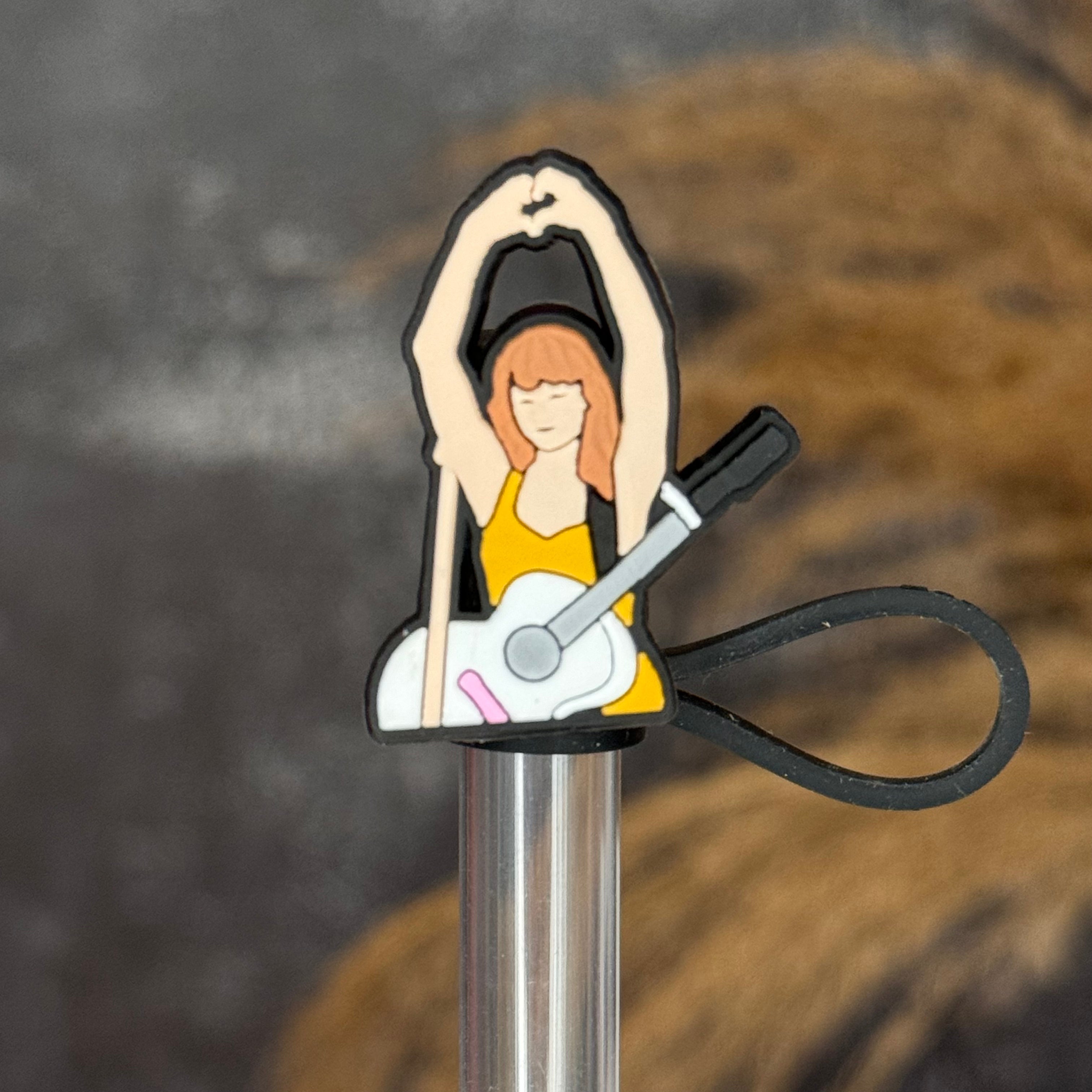 T.Swift Hand Heart Straw Topper black white